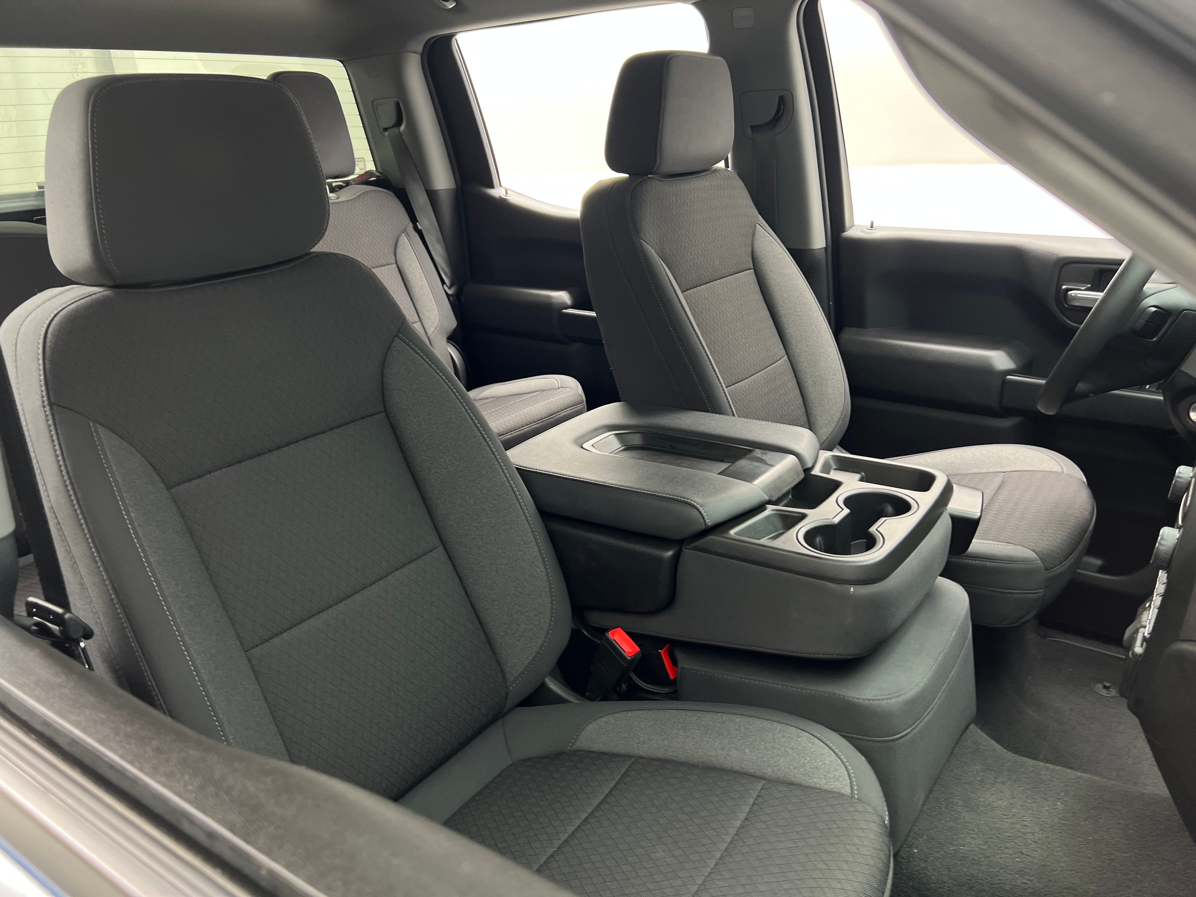 2022 Chevrolet Silverado 1500 Limited Custom 2