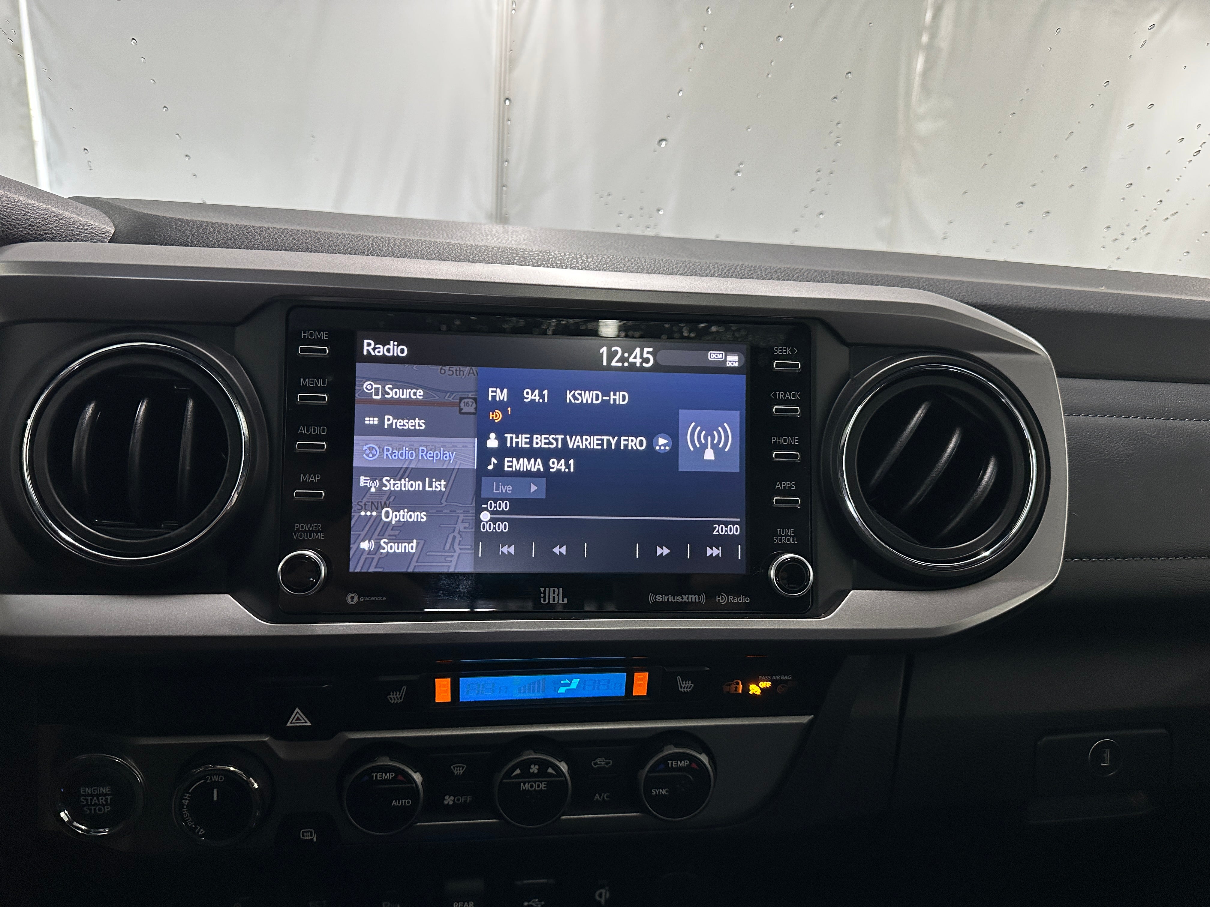 2023 Toyota Tacoma Limited 3