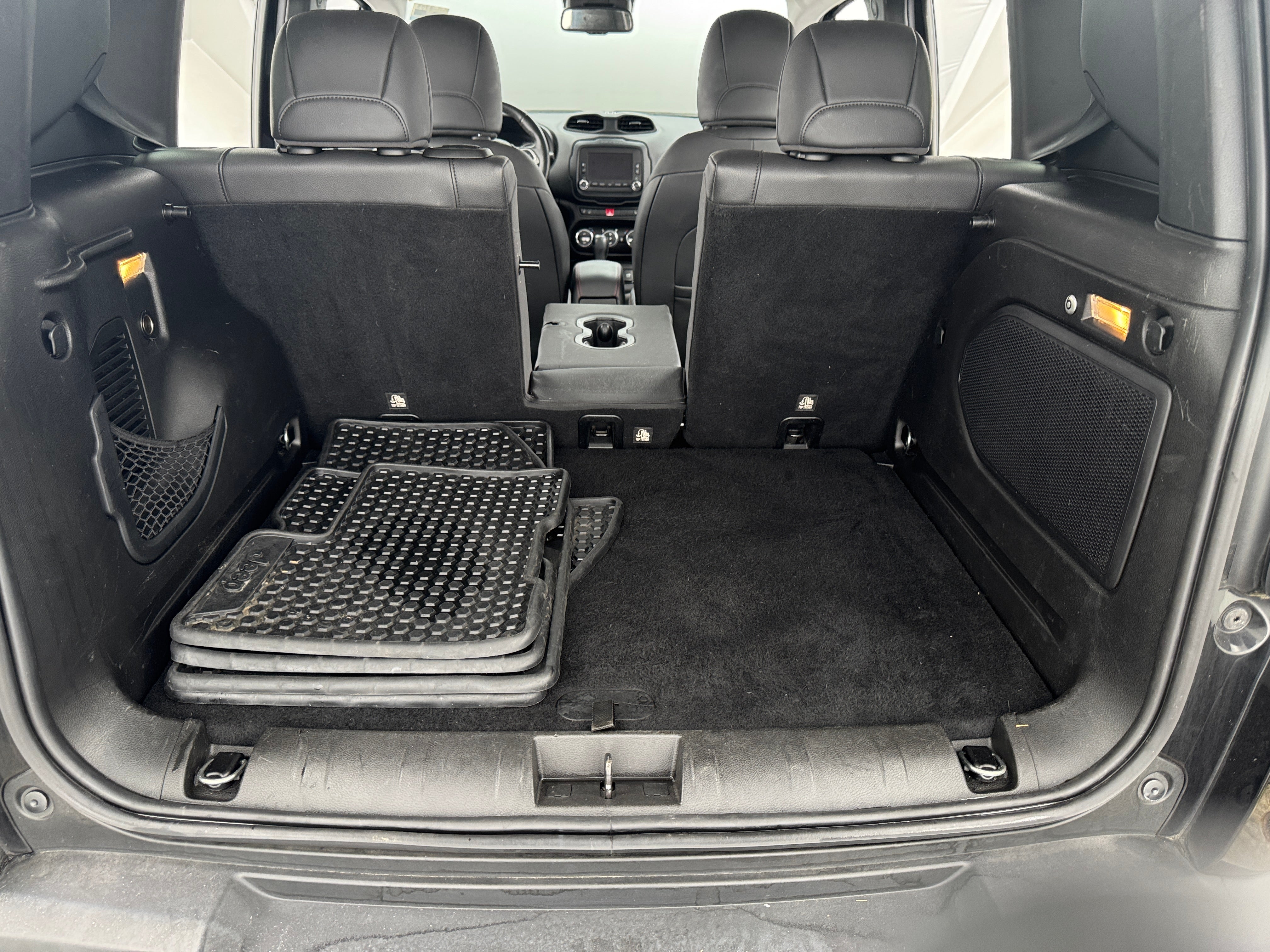 2017 Jeep Renegade Trailhawk 6