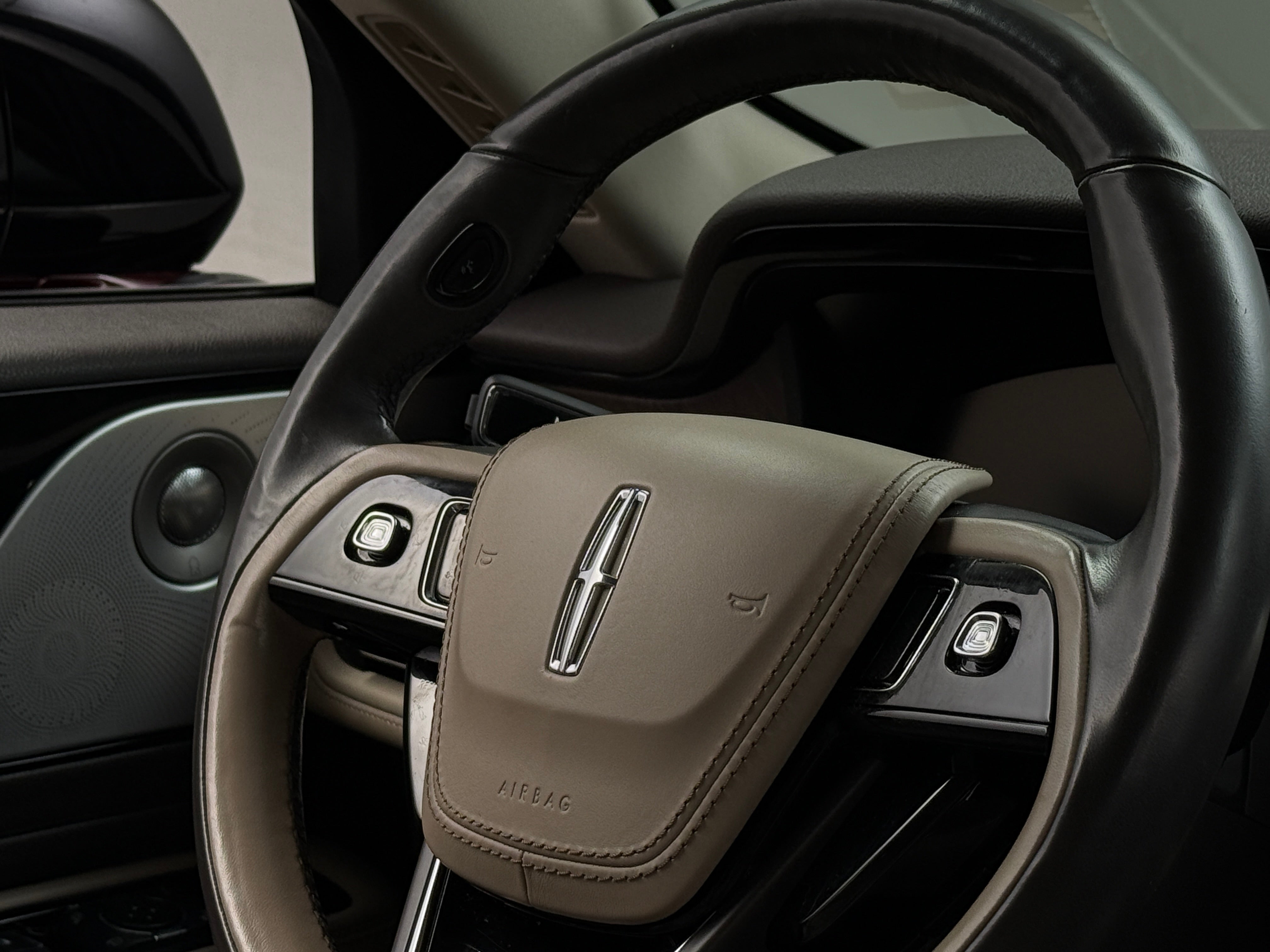 2020 Lincoln Aviator Reserve 4