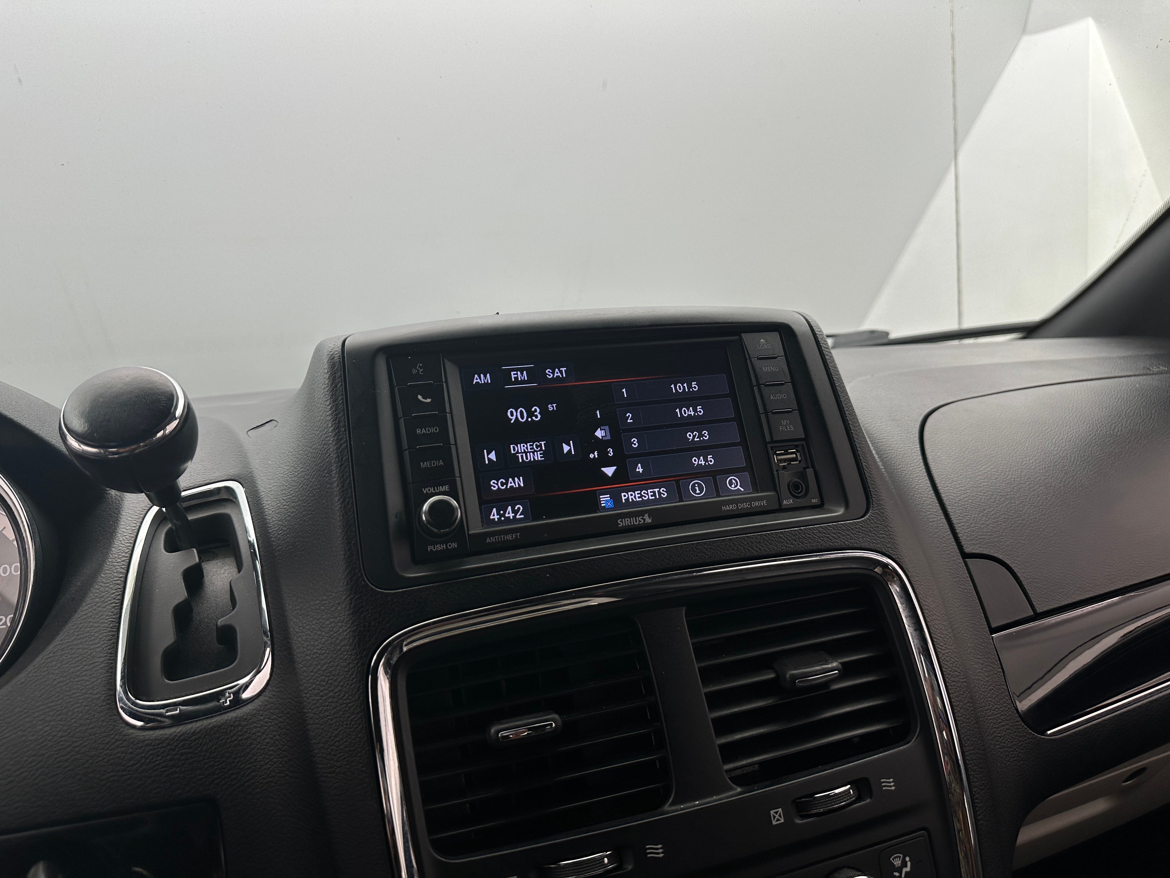 2020 Dodge Grand Caravan SXT 3