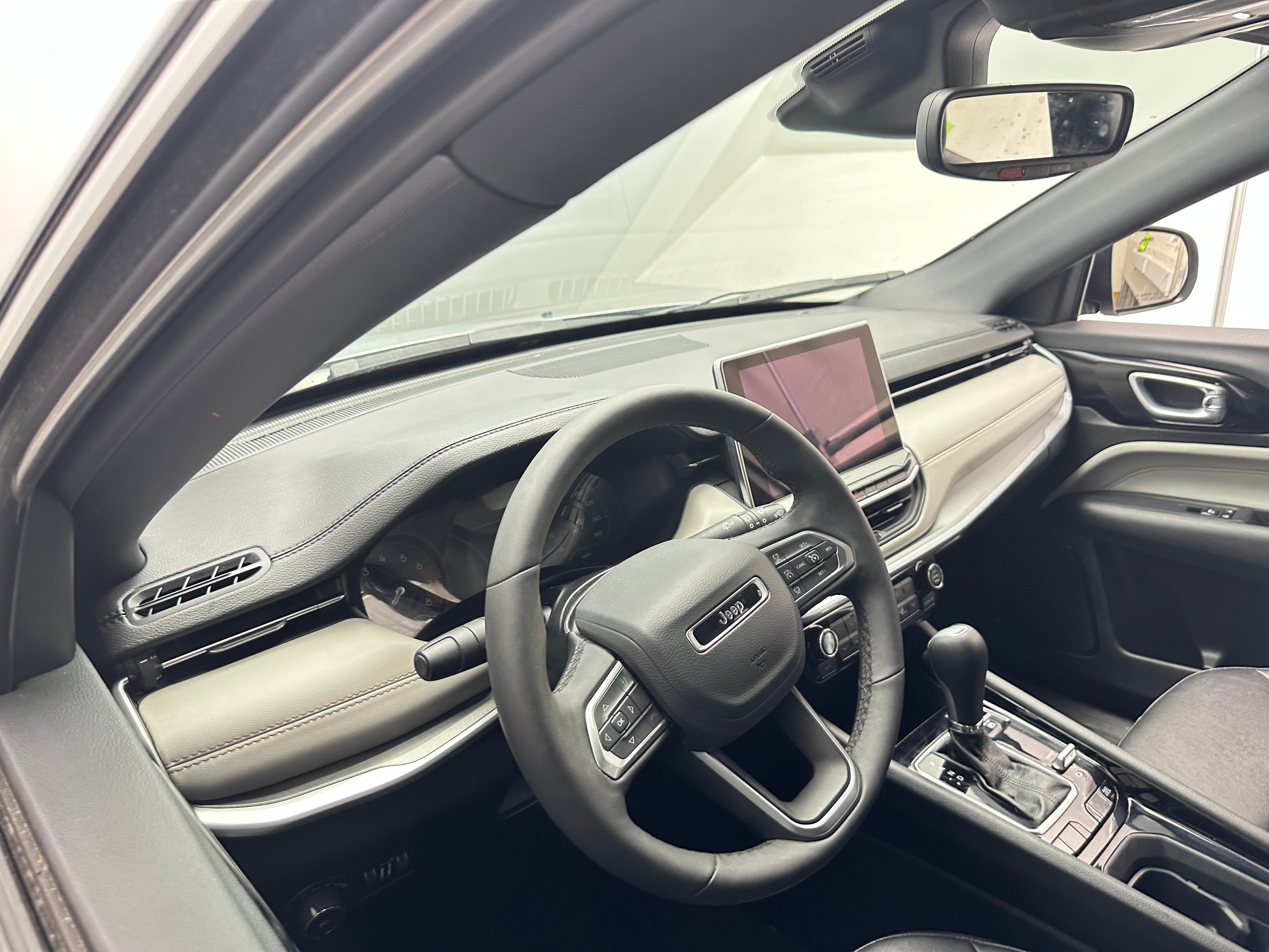 2025 Jeep Compass Limited 2