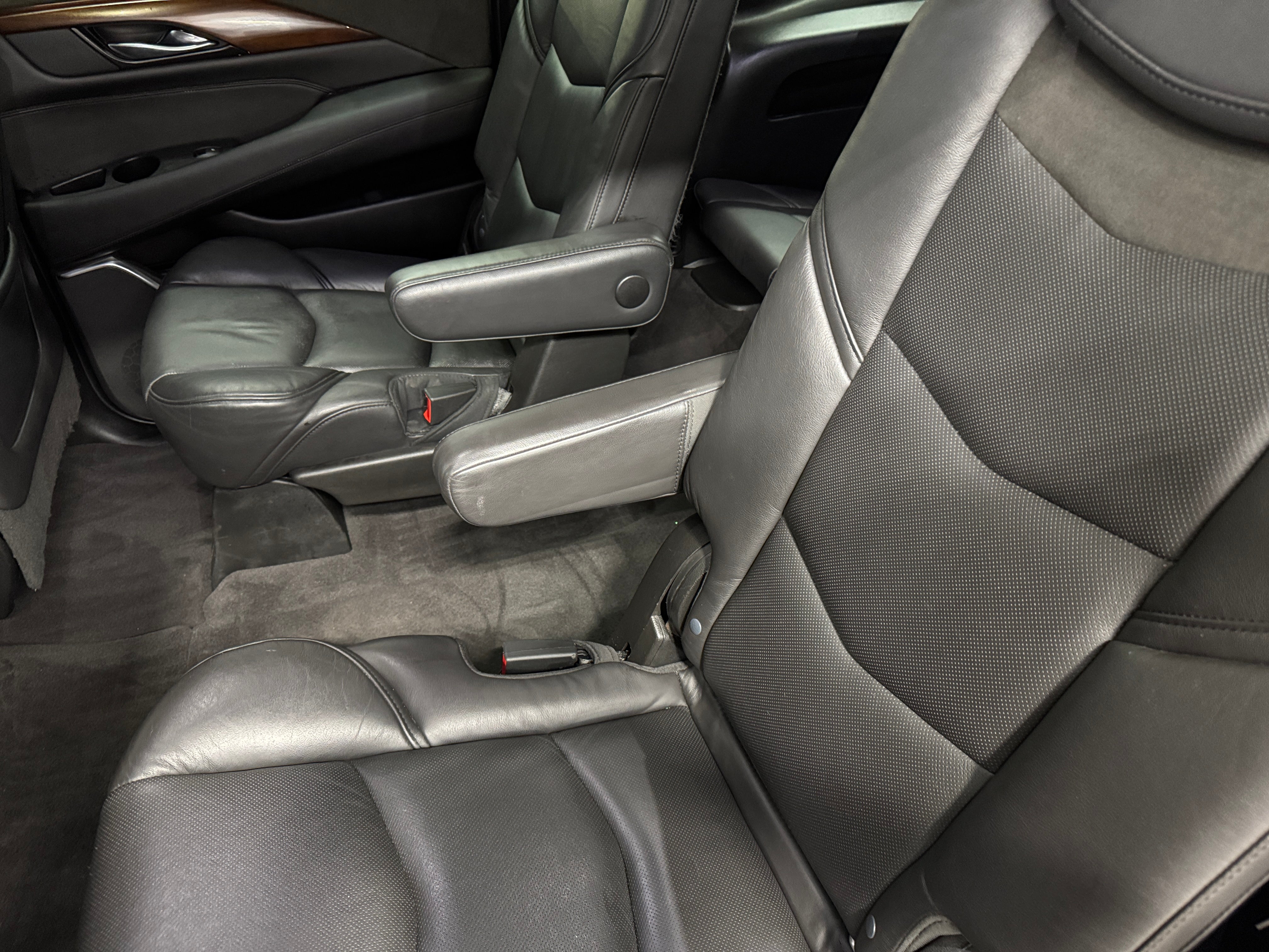 2020 Cadillac Escalade ESV Luxury 5