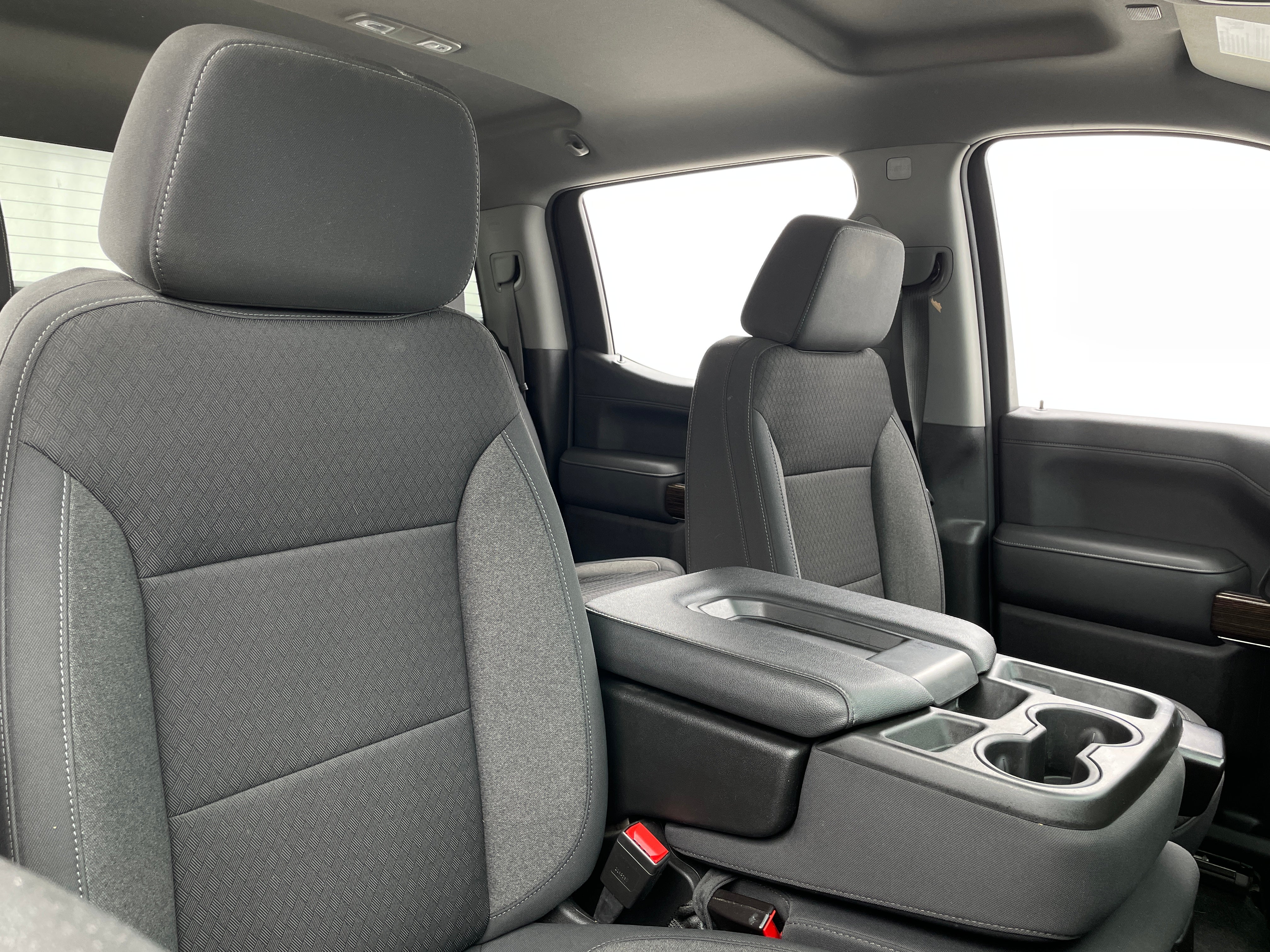 2021 GMC Sierra 1500 SLE 2