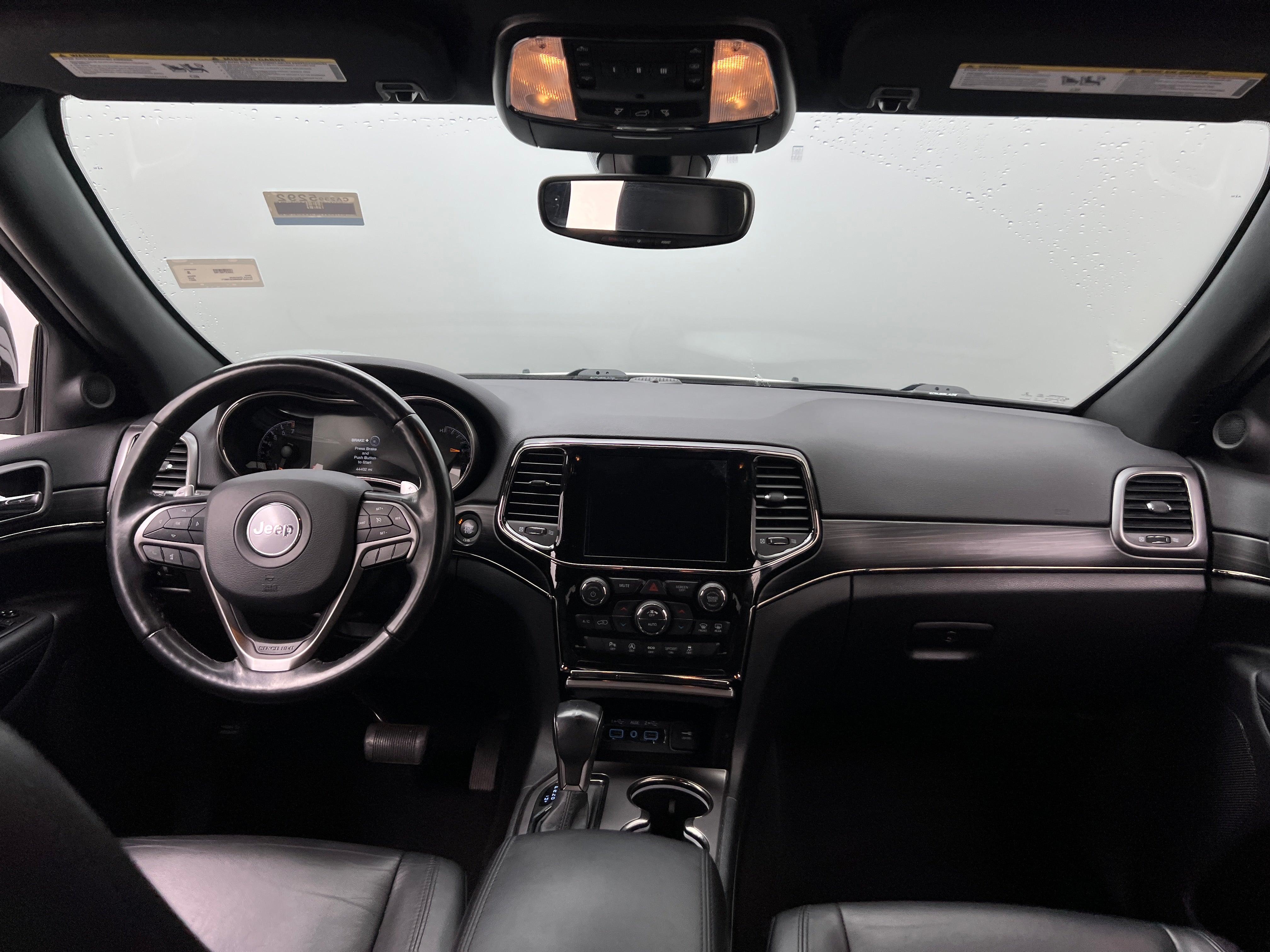 2021 Jeep Grand Cherokee Limited Edition 2