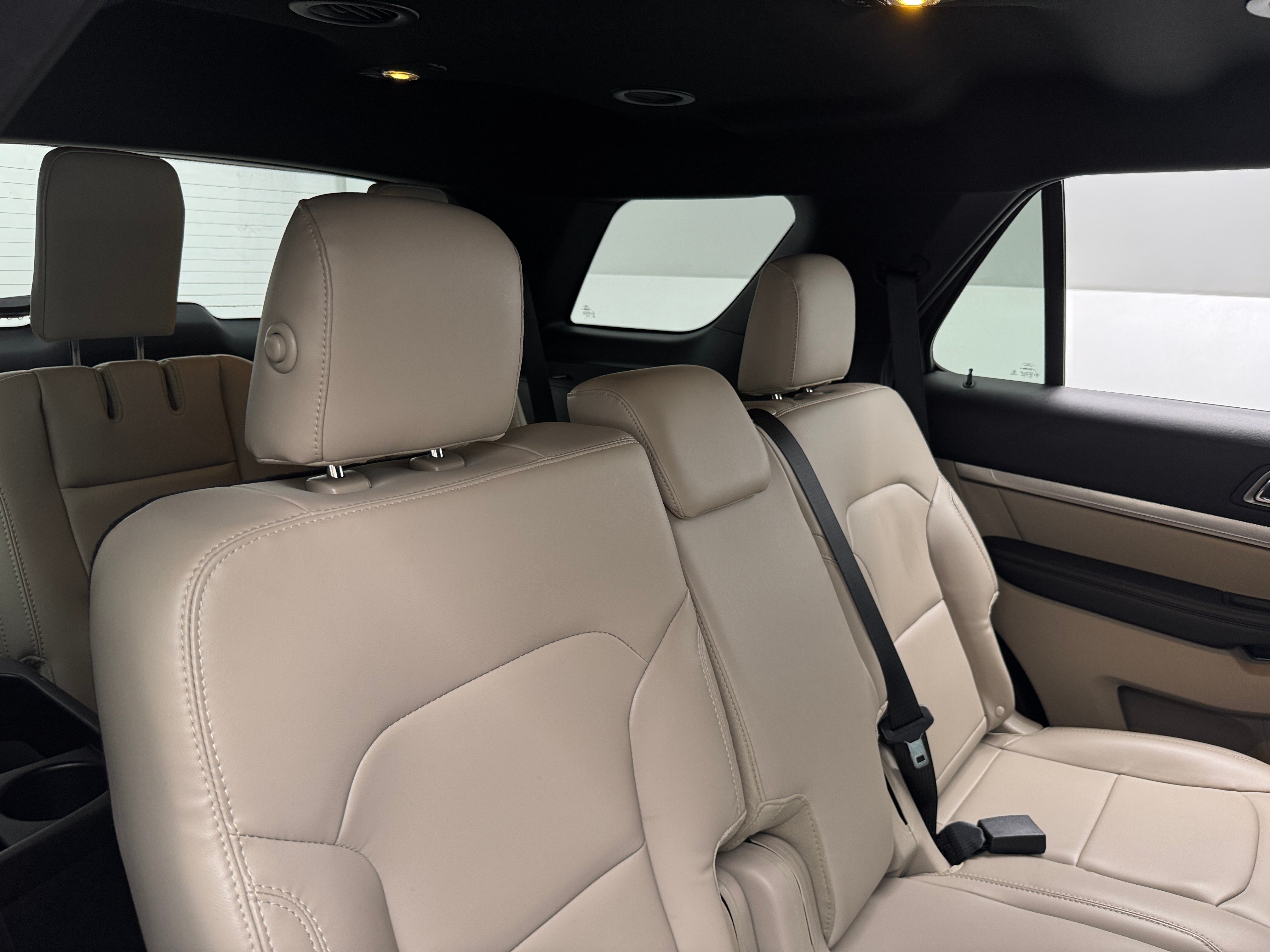 2019 Ford Explorer XLT 6