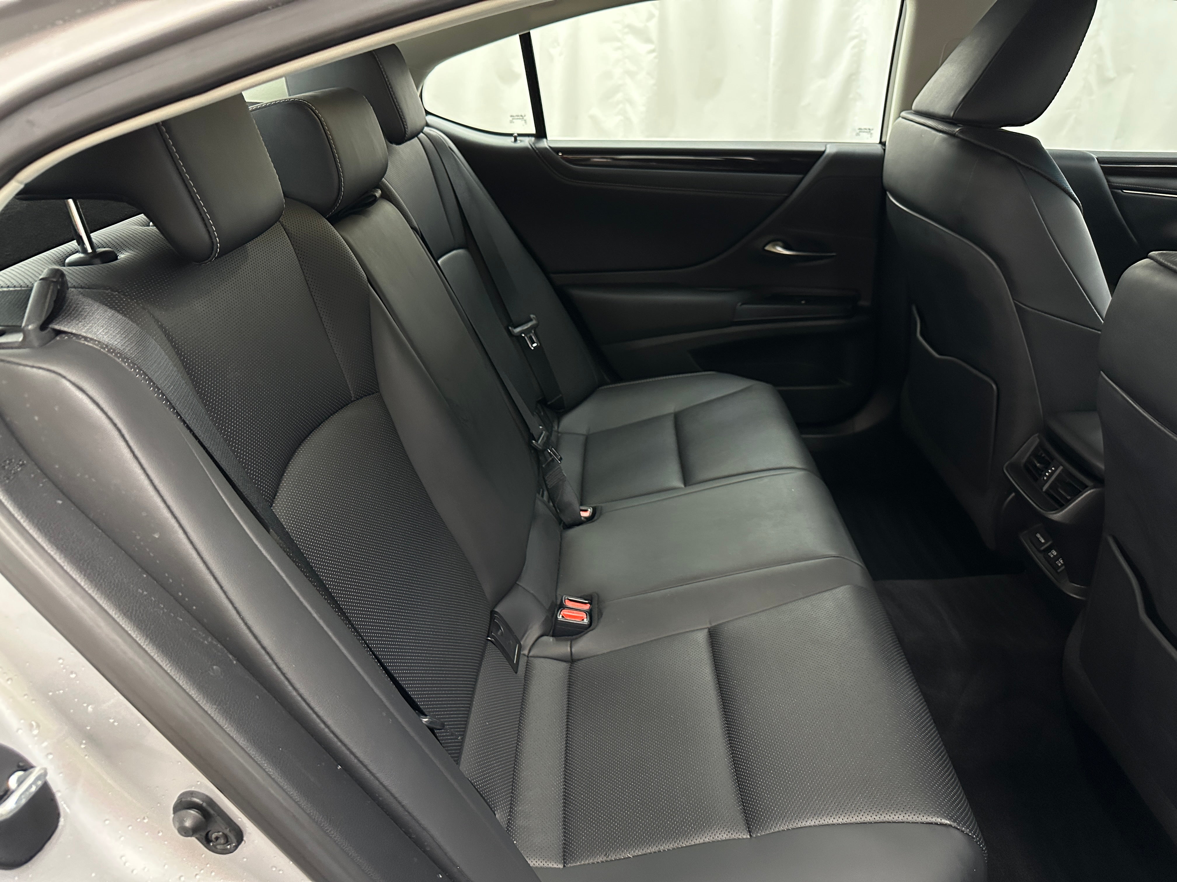 2021 Lexus ES 250 5