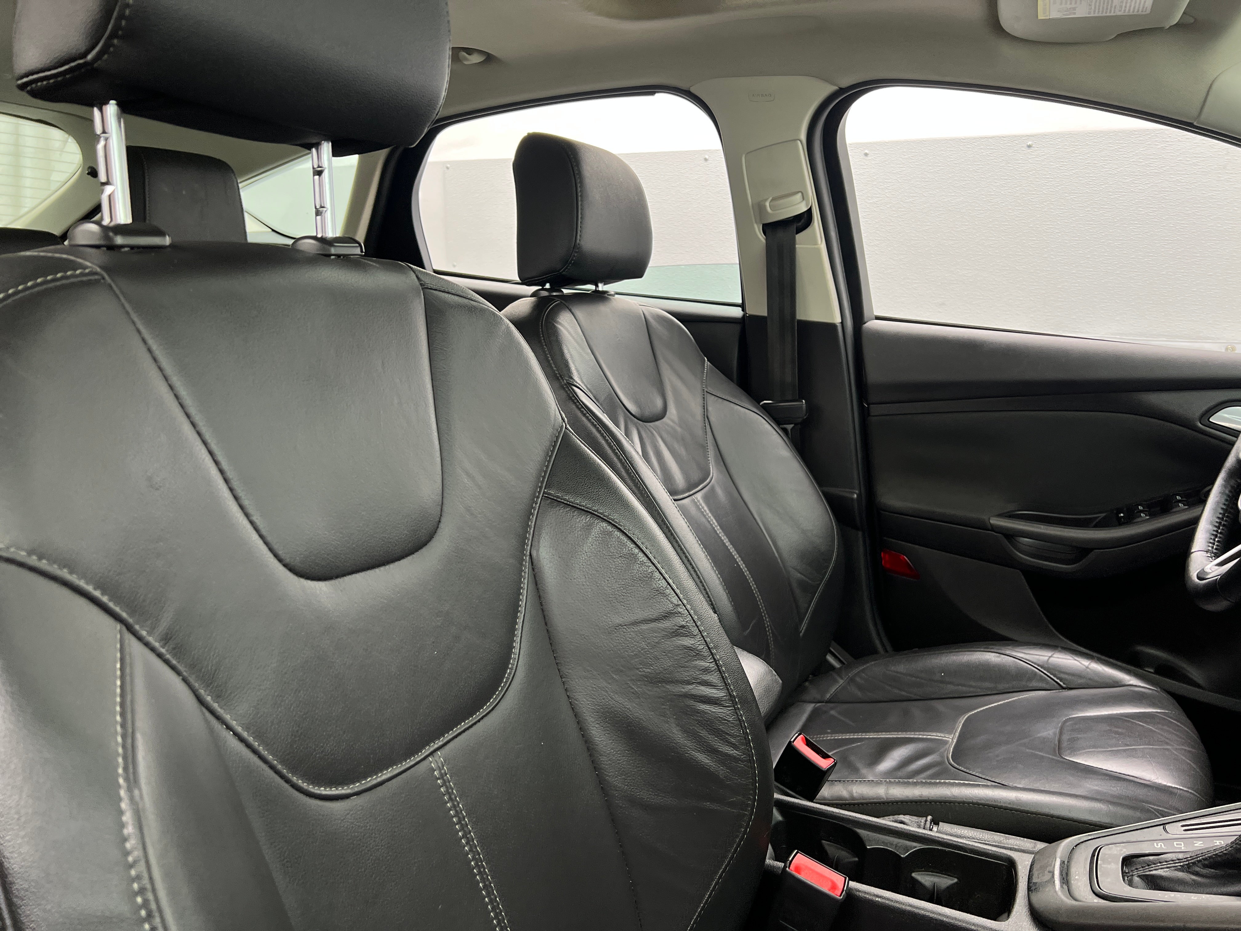 2015 Ford Focus SE 2