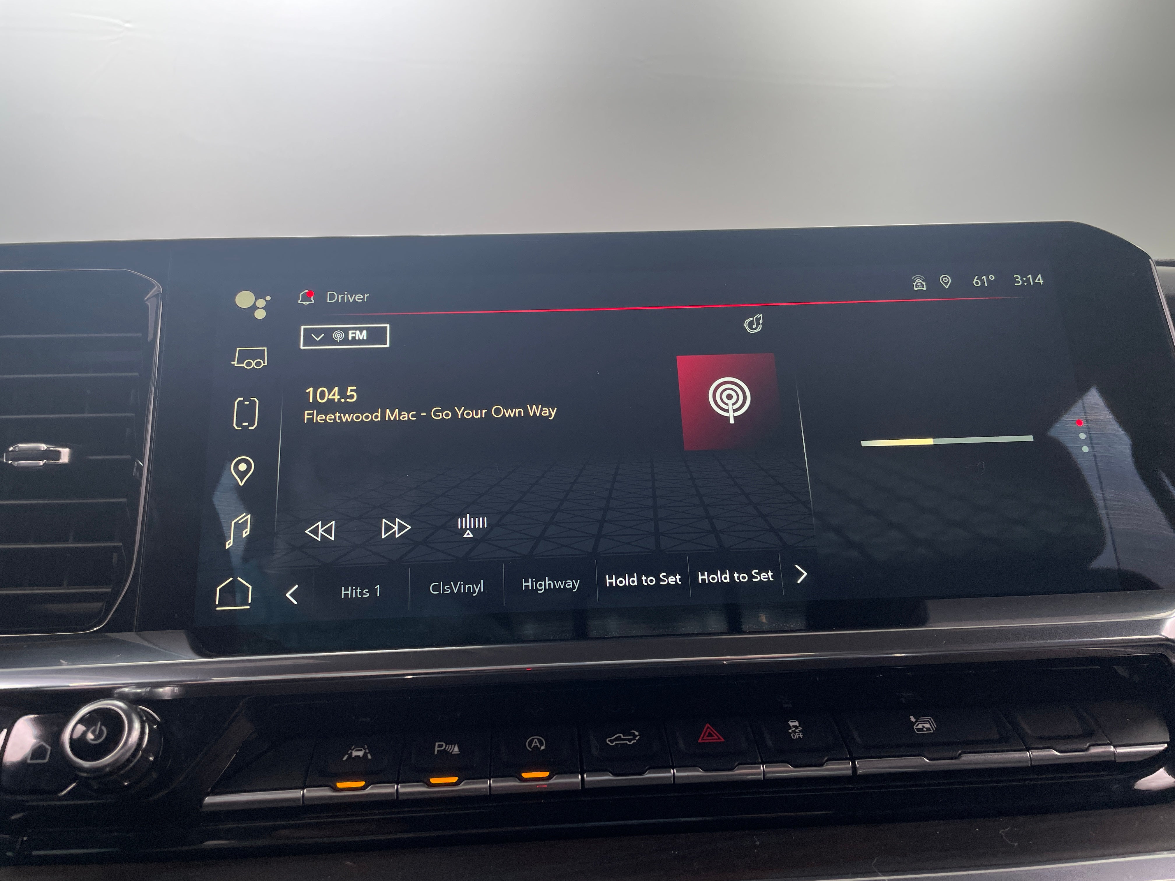 2022 GMC Sierra 1500 SLT 3