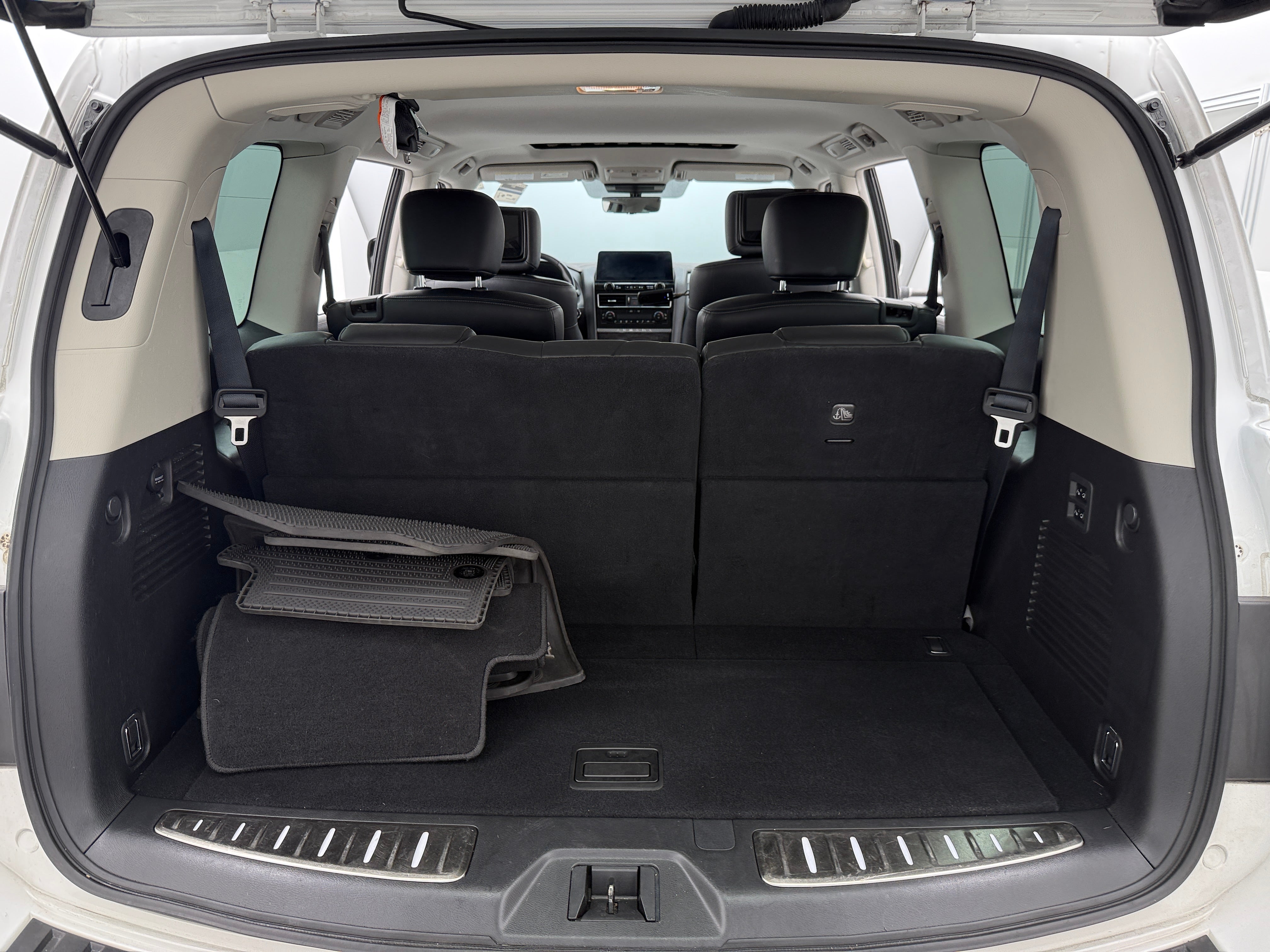 2022 Nissan Armada Platinum Edition 6