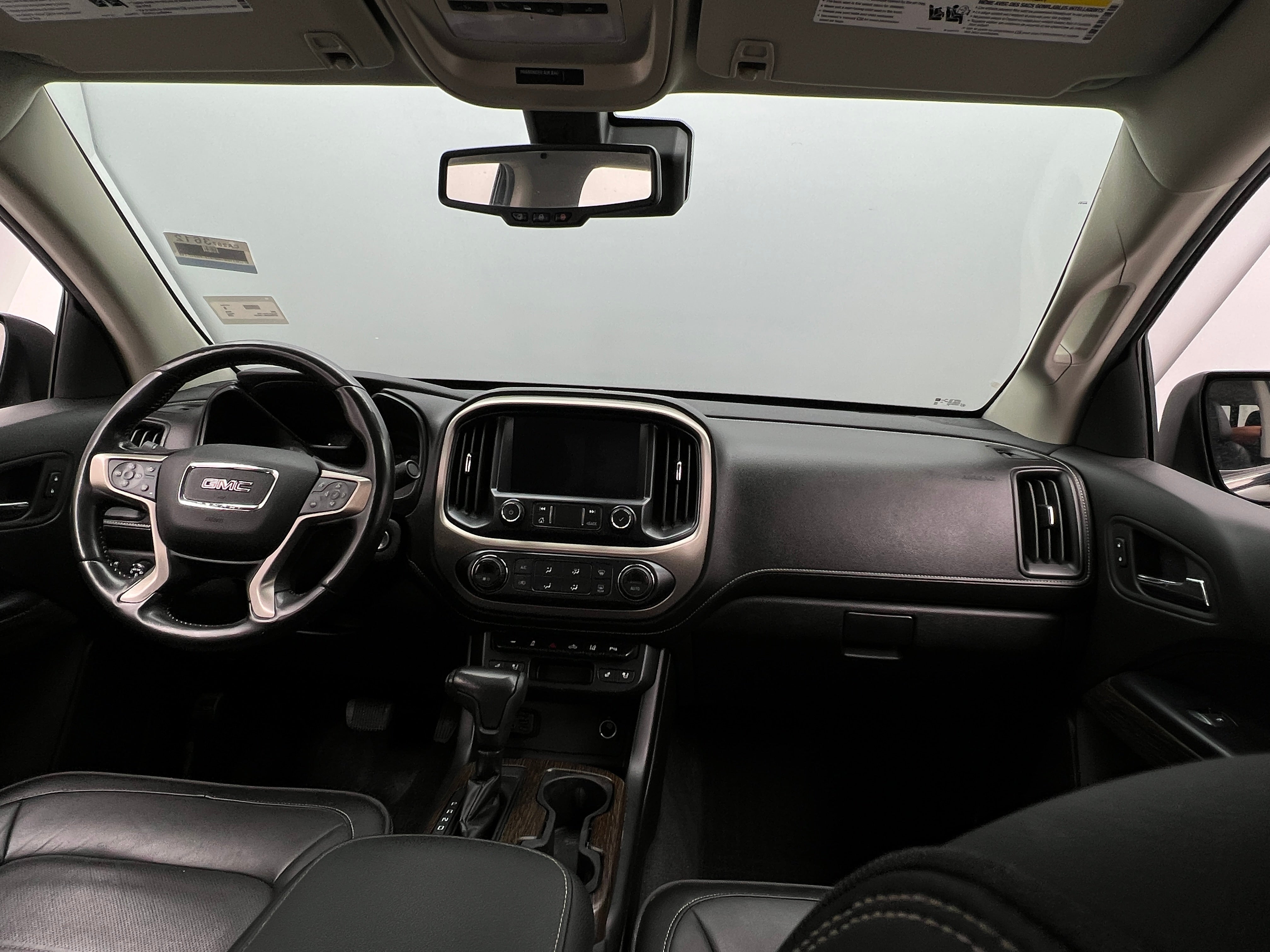 2020 GMC Canyon Denali 2