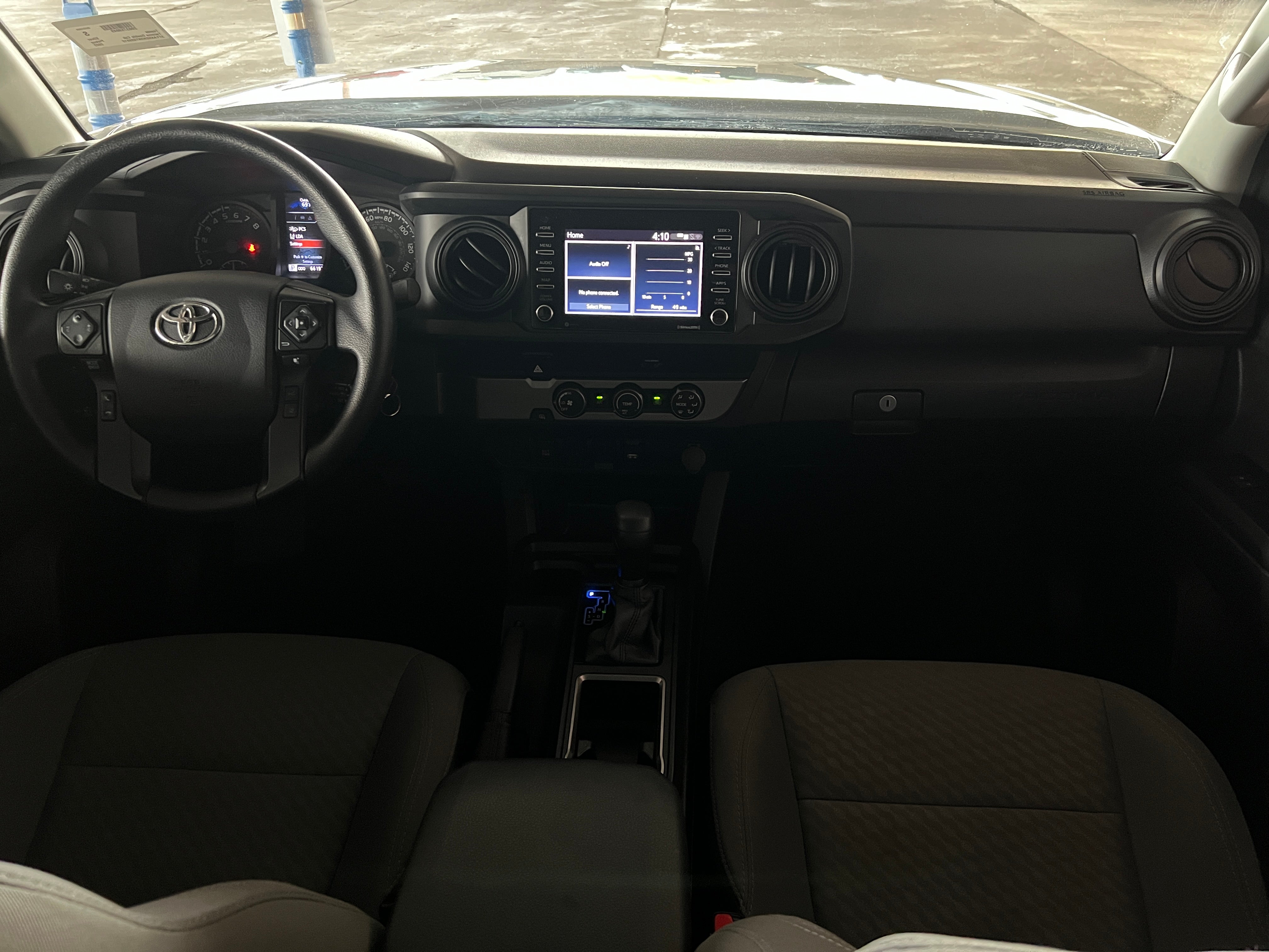 2022 Toyota Tacoma SR5 3