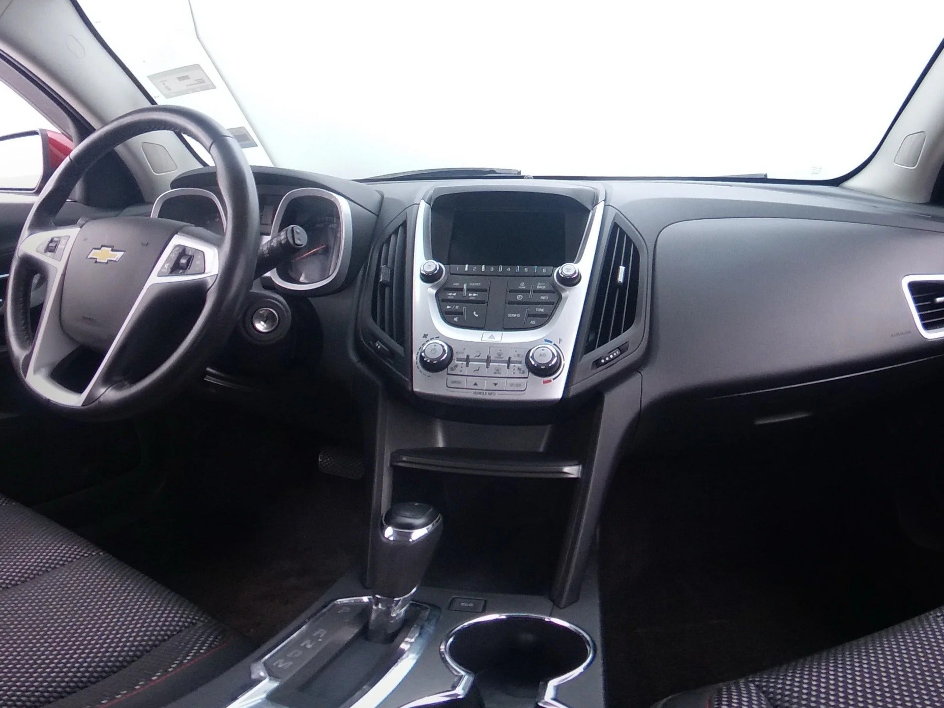 2017 Chevrolet Equinox LT 2