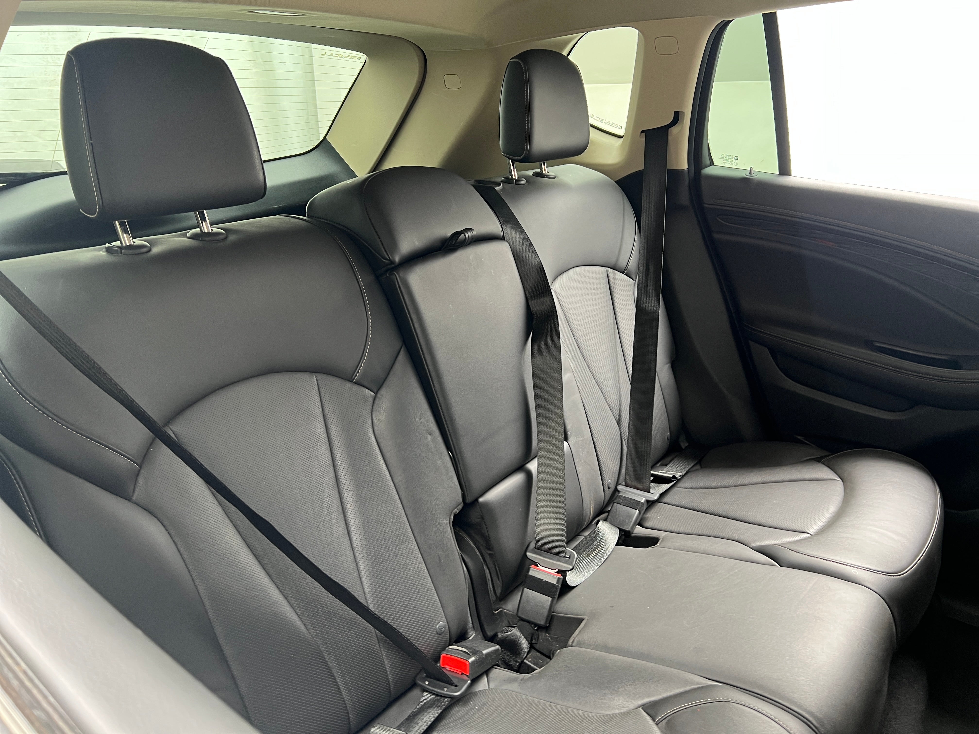2017 Buick Envision Essence 5