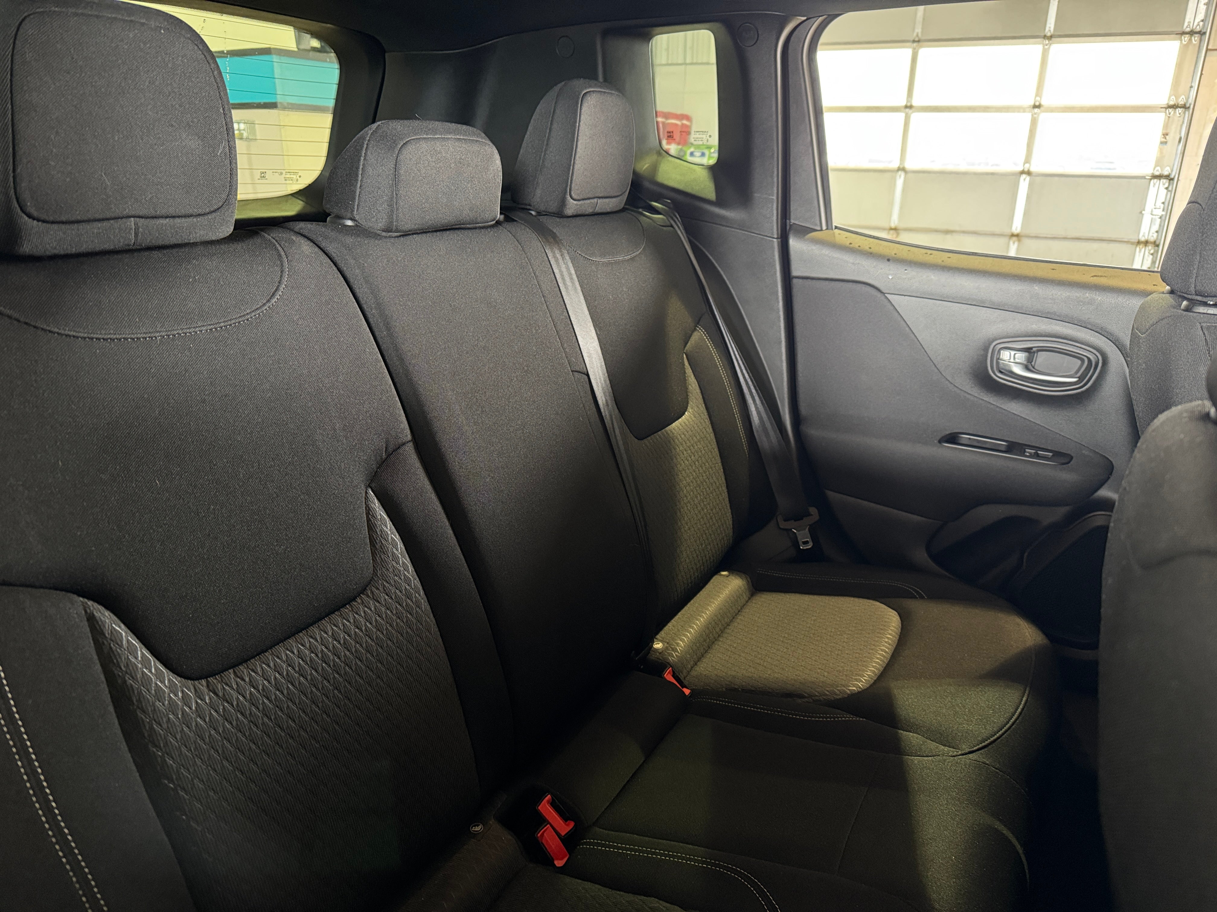 2021 Jeep Renegade 80th Anniversary 6