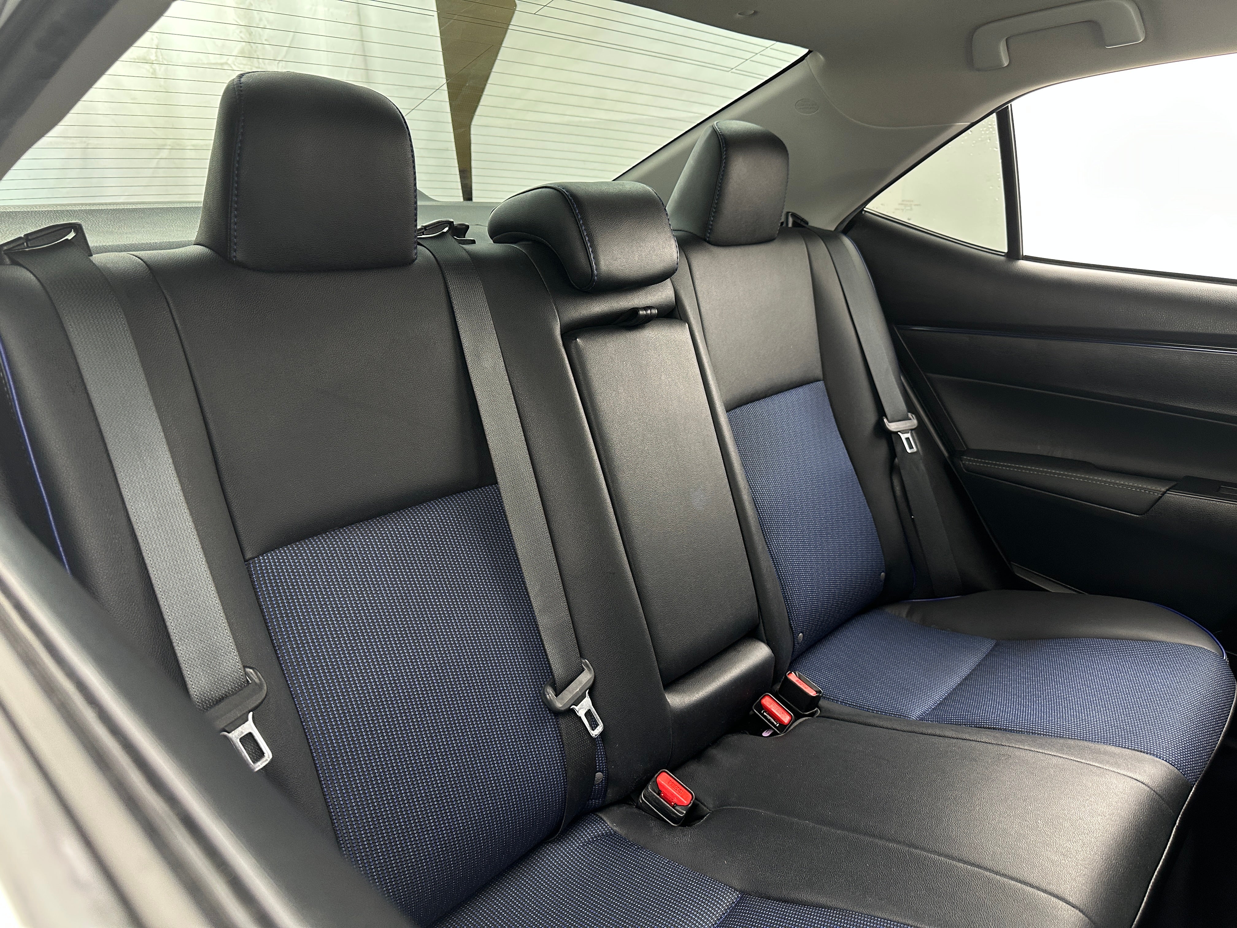 2019 Toyota Corolla SE 6