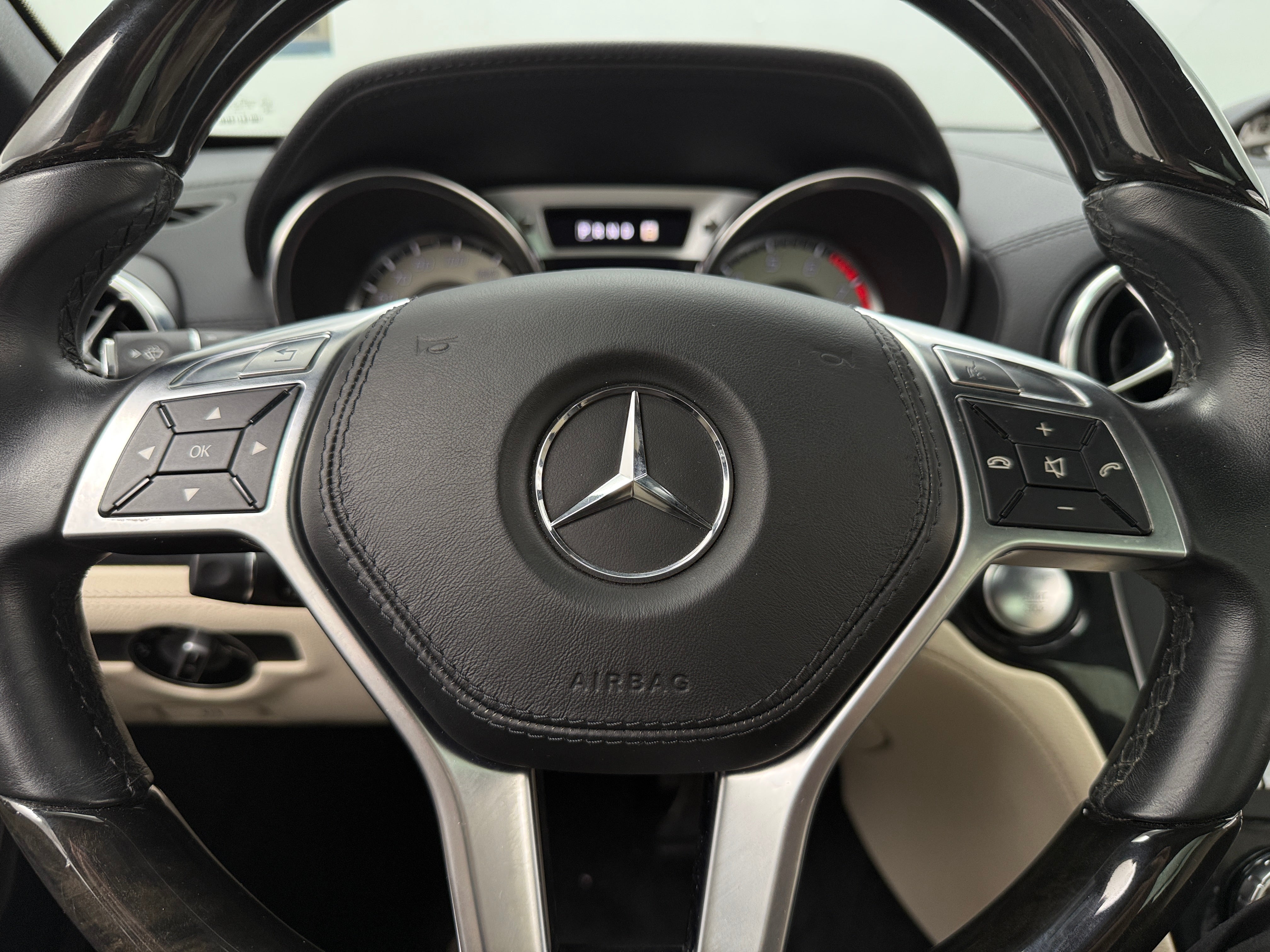 2013 Mercedes-Benz SL-Class SL 550 4