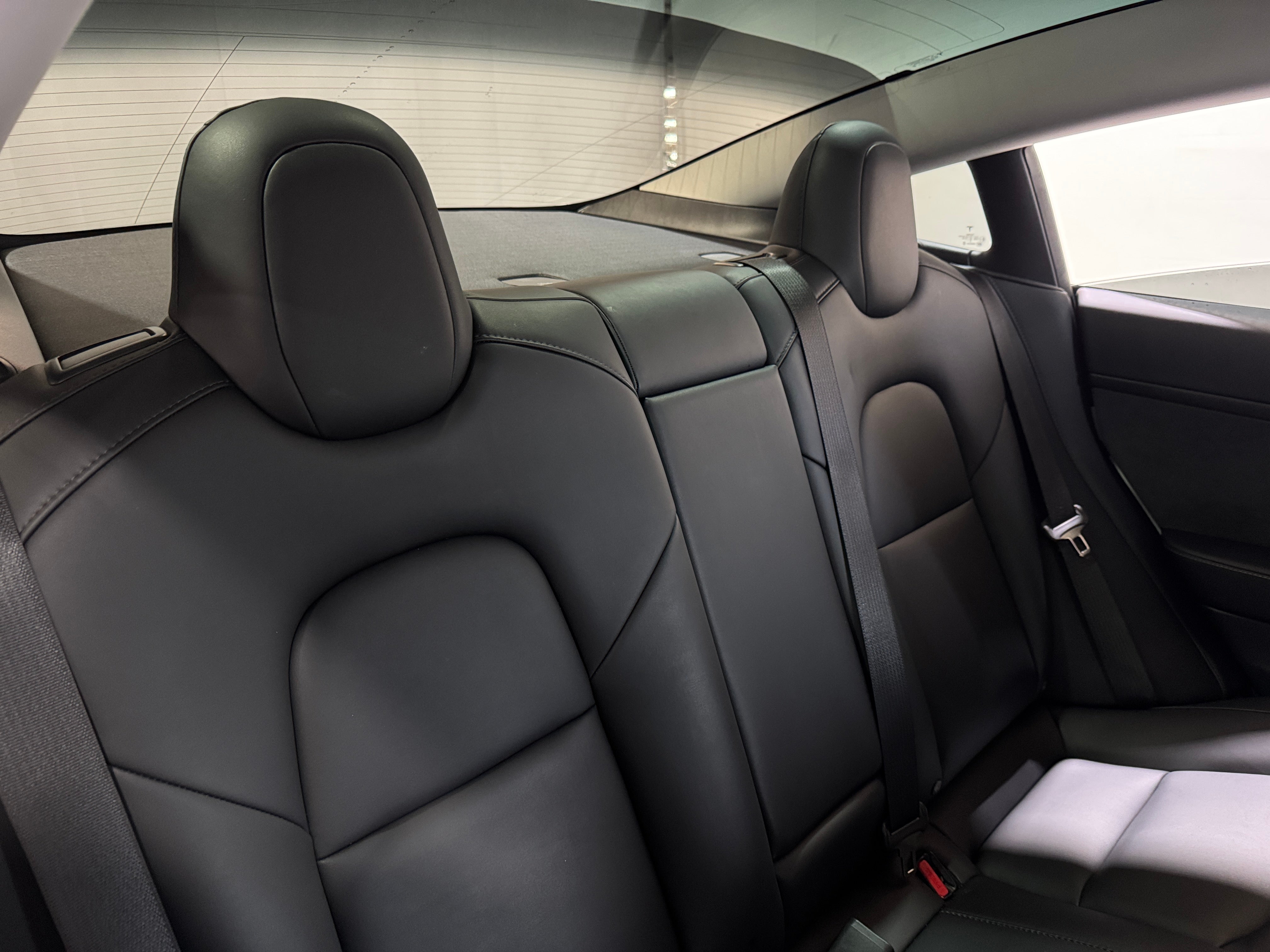 2023 Tesla Model 3 Standard Range 4