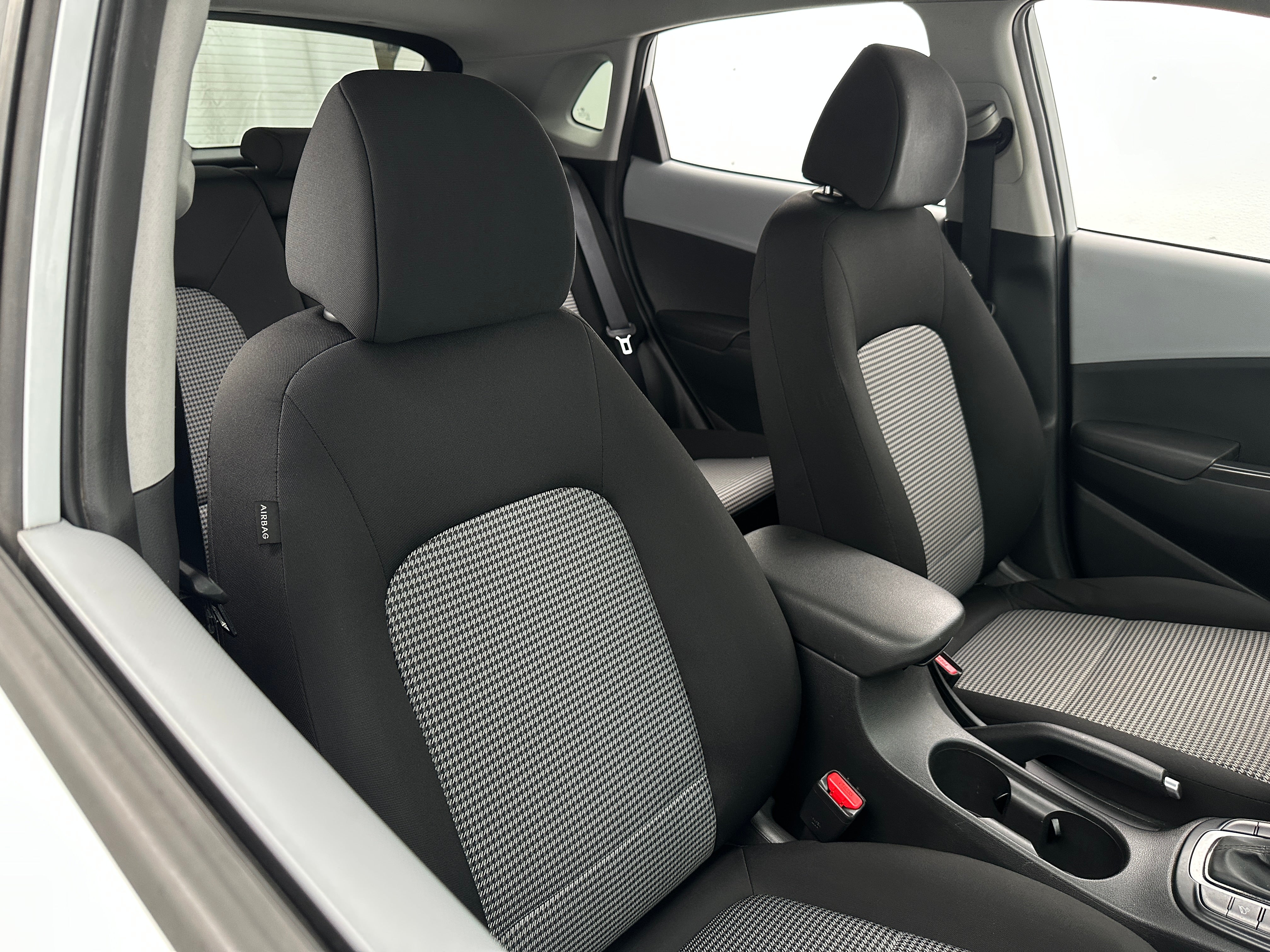 2019 Hyundai Kona SEL 2