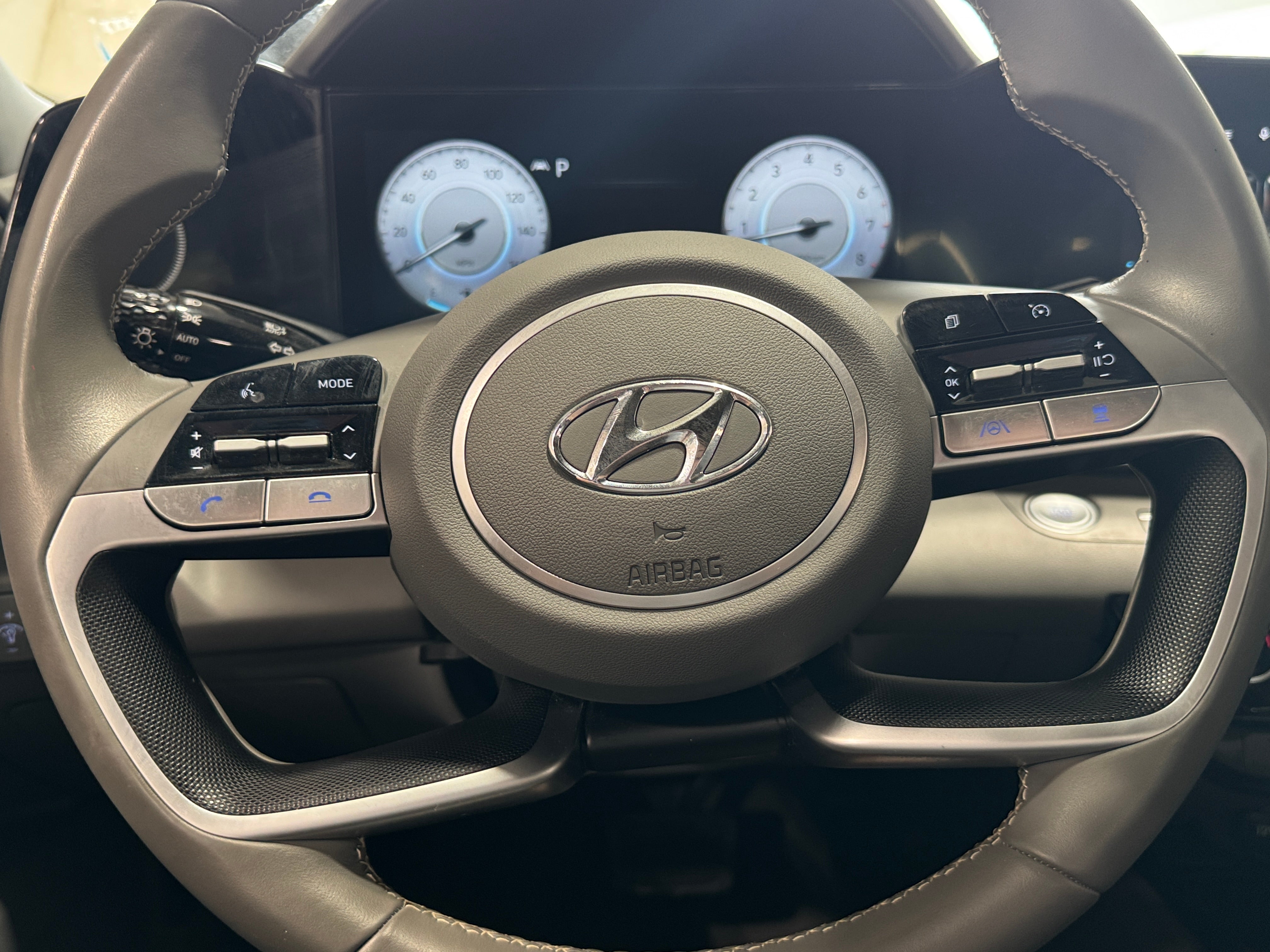 2023 Hyundai Elantra SEL 5