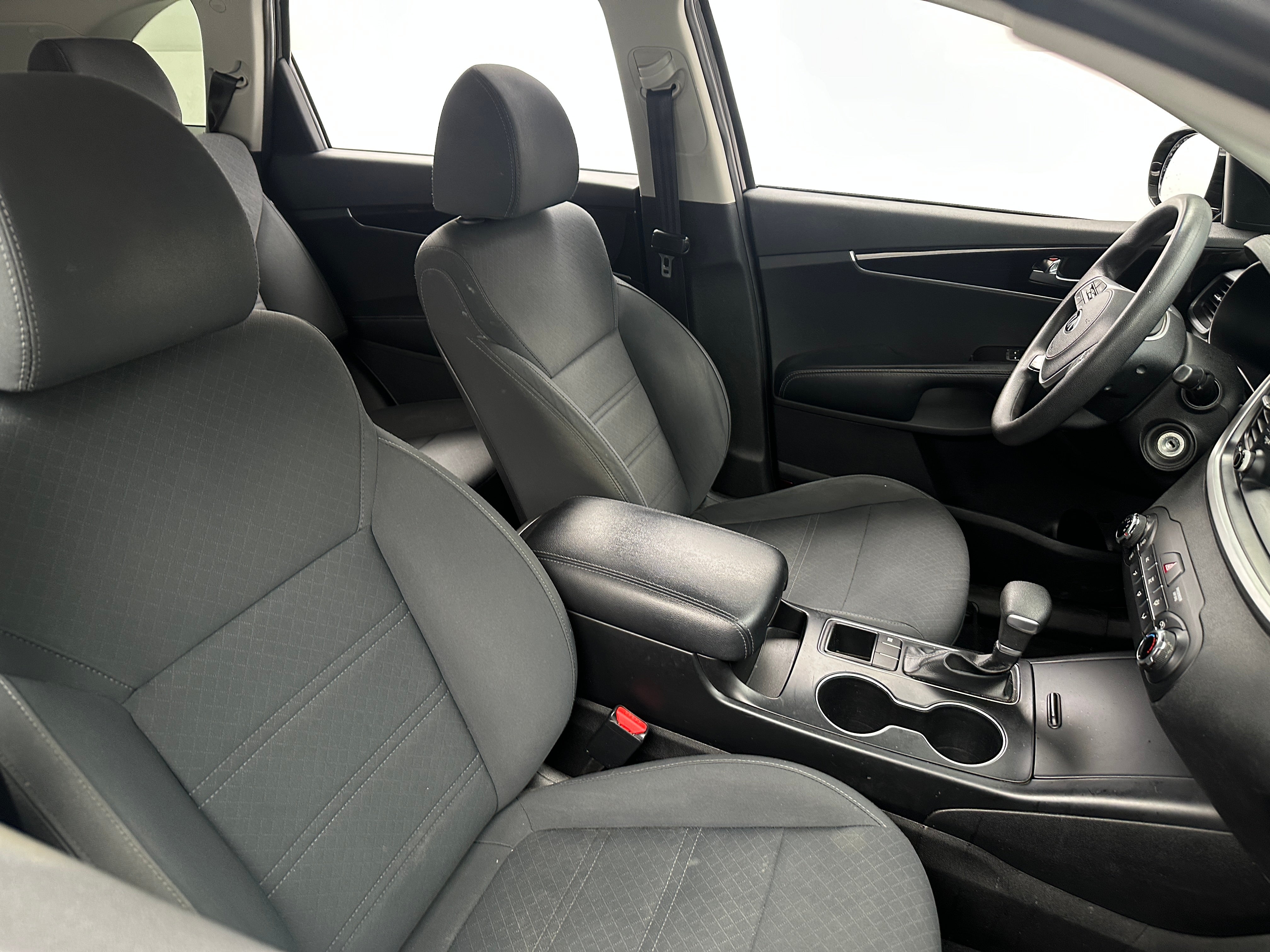 2019 Kia Sorento L 2