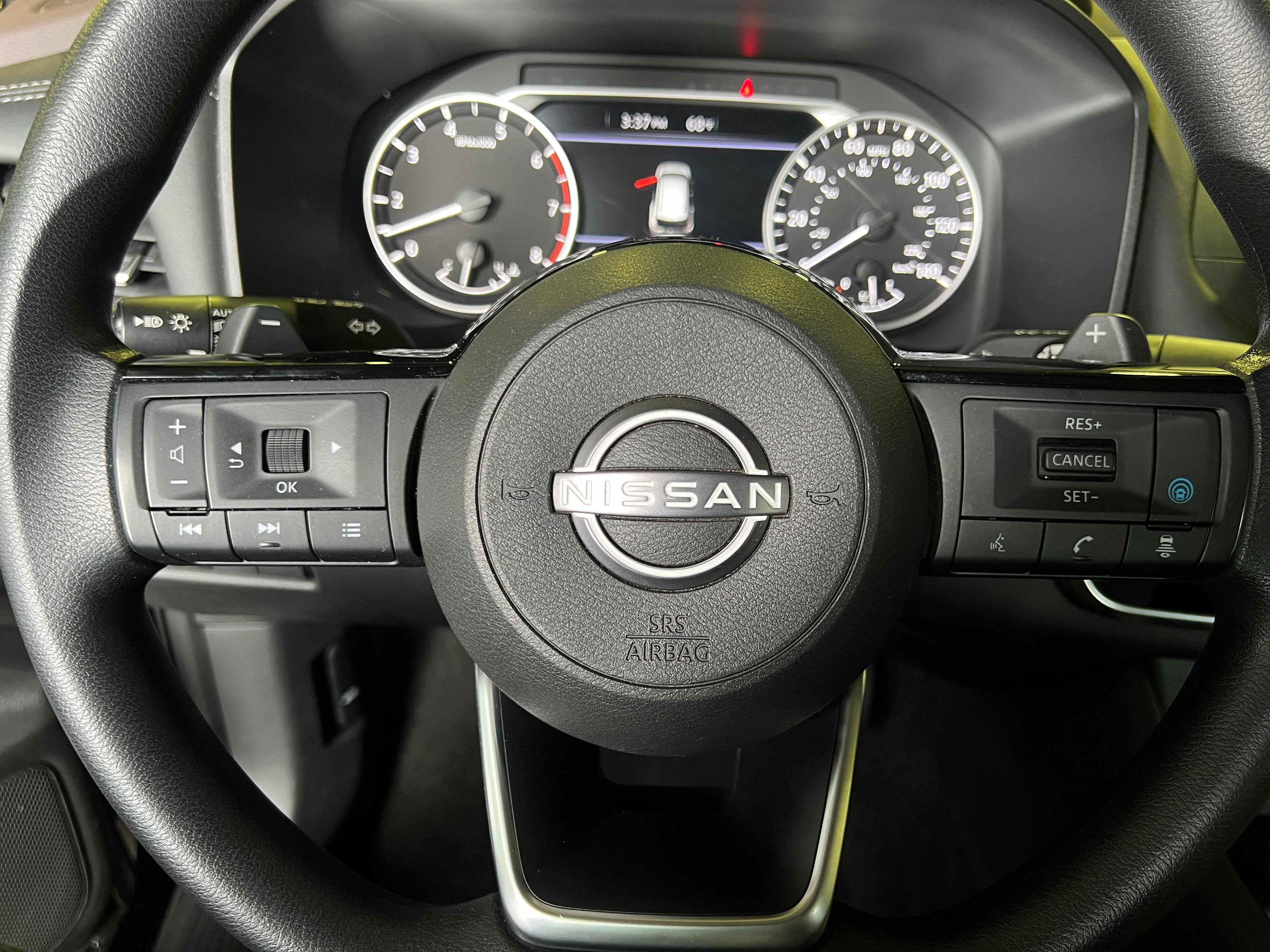 2023 Nissan Rogue SV 5