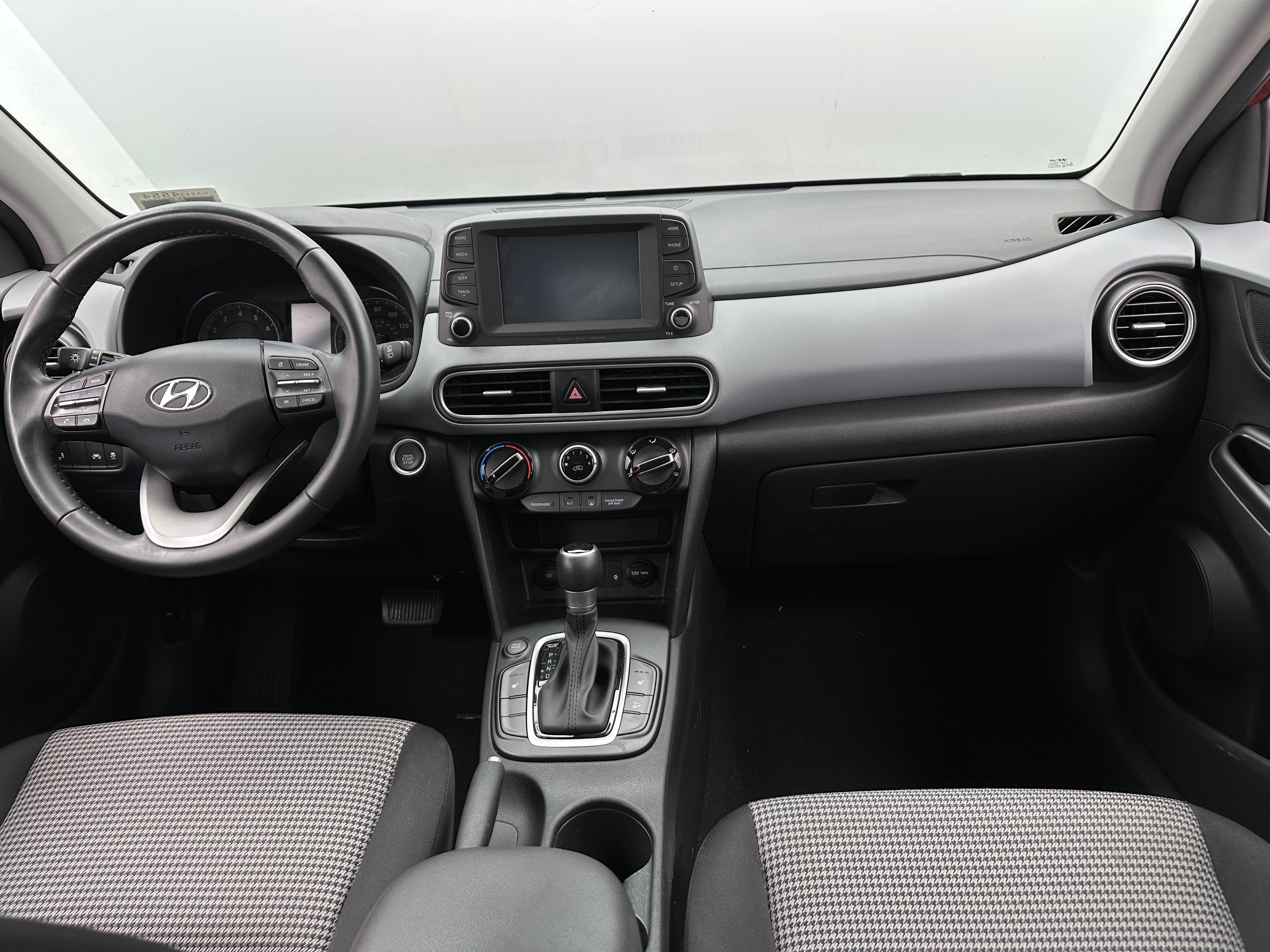 2021 Hyundai Kona SEL Plus 3