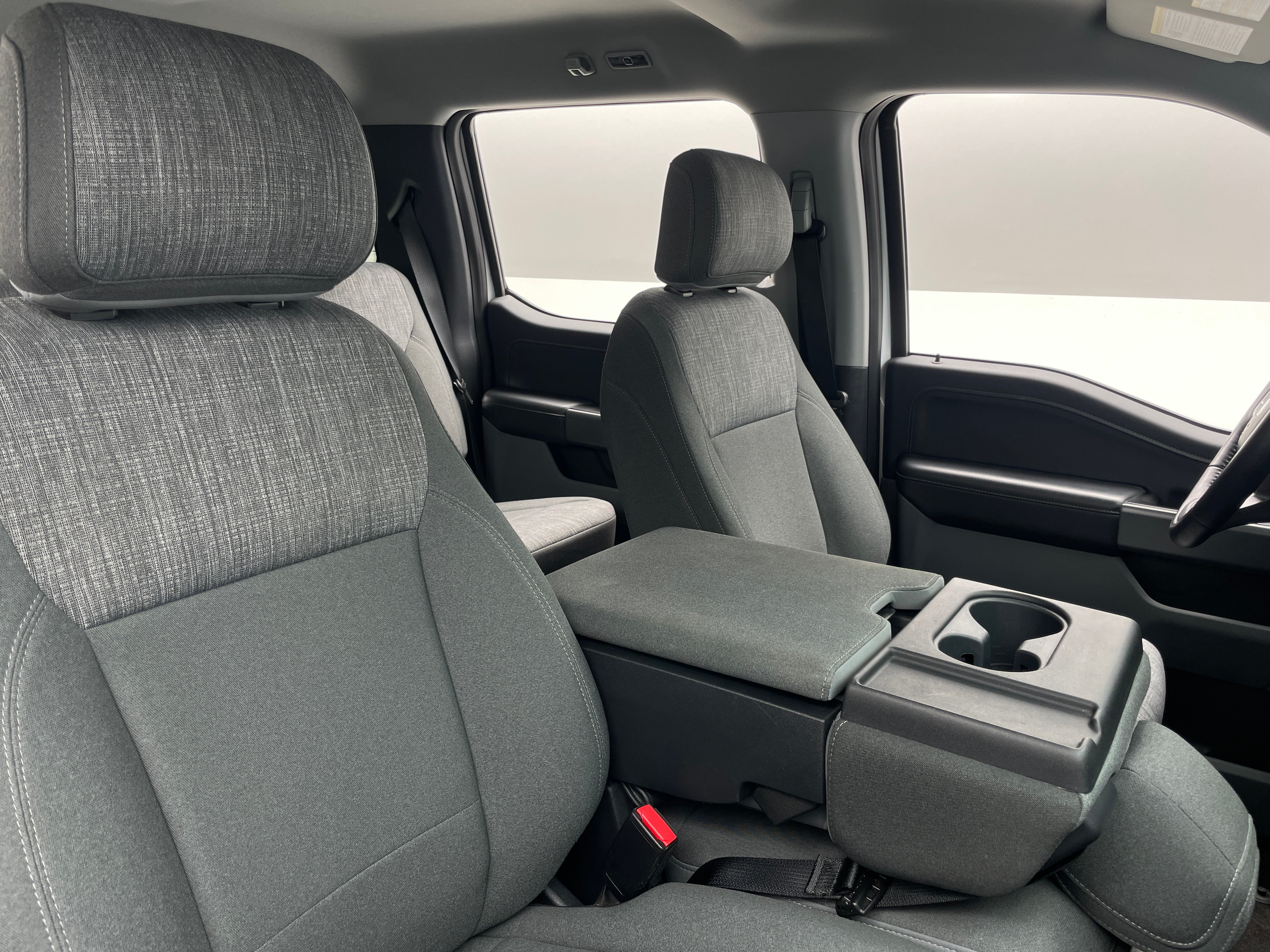2021 Ford Econoline E-150 2