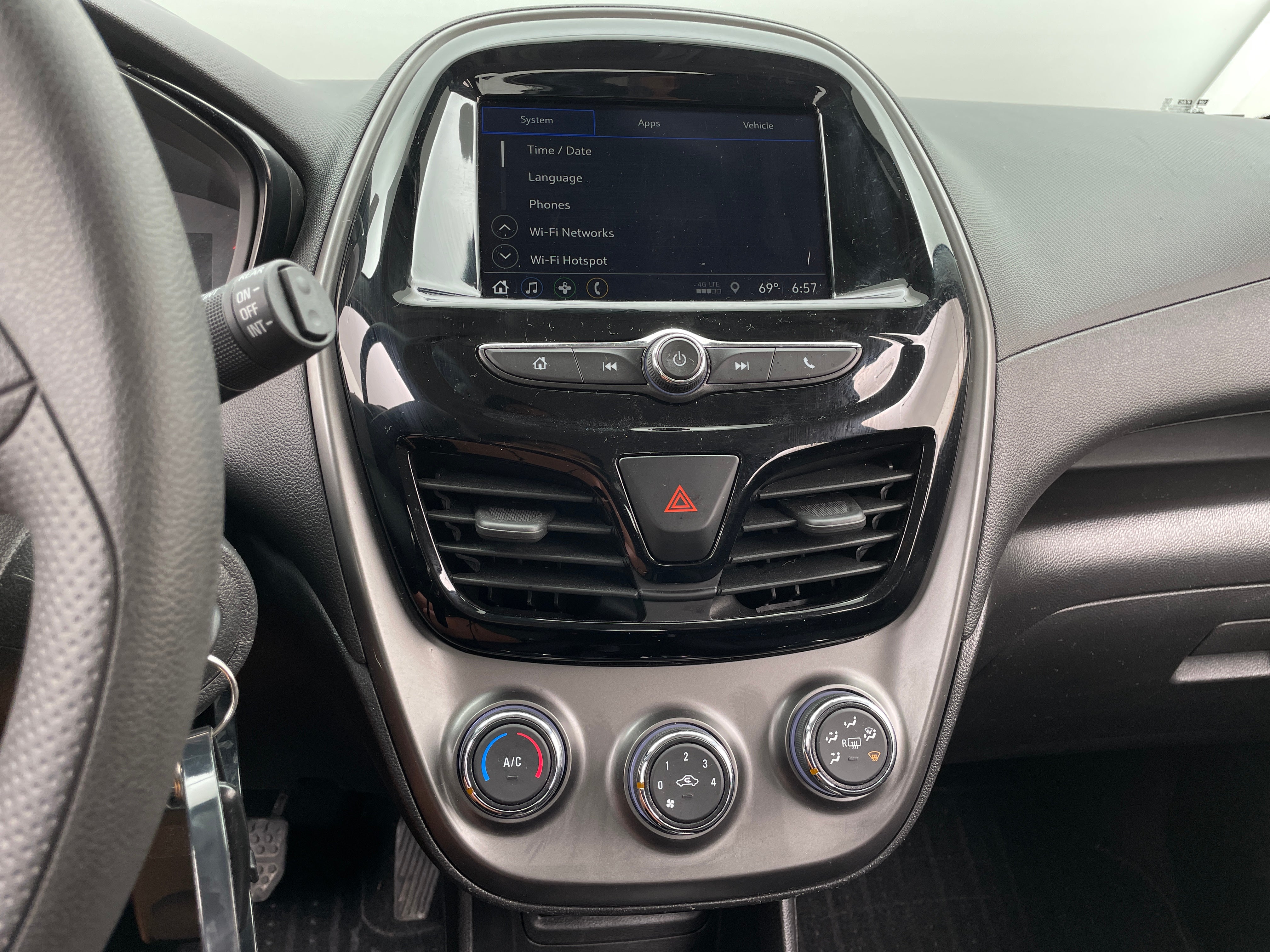 2022 Chevrolet Spark LS 4