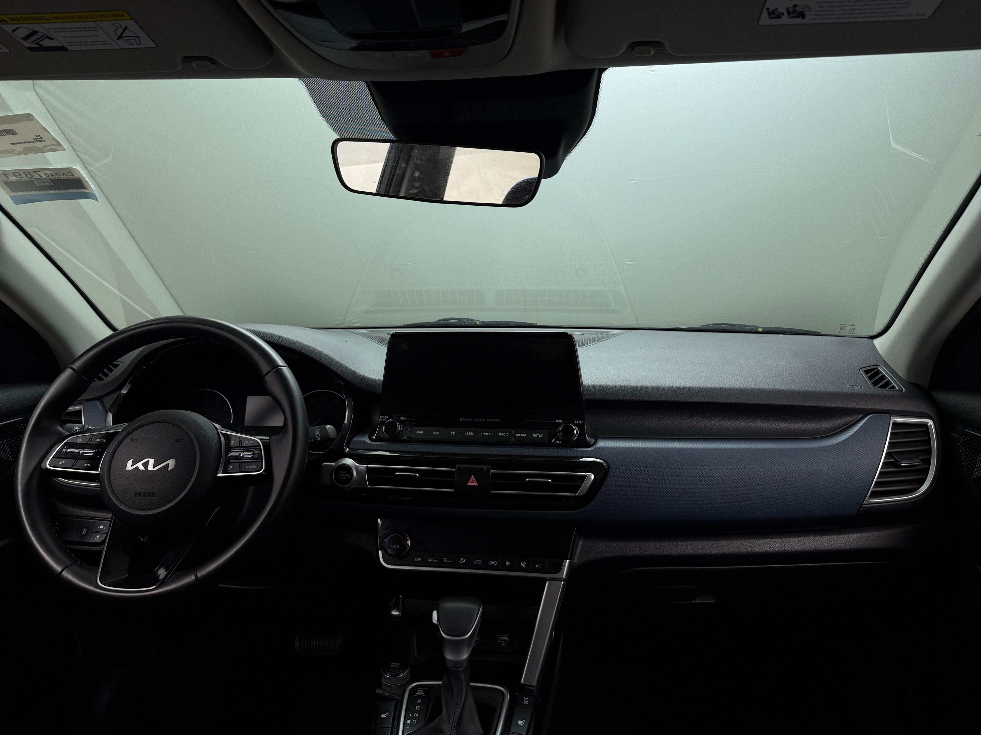 2022 Kia Seltos S 2