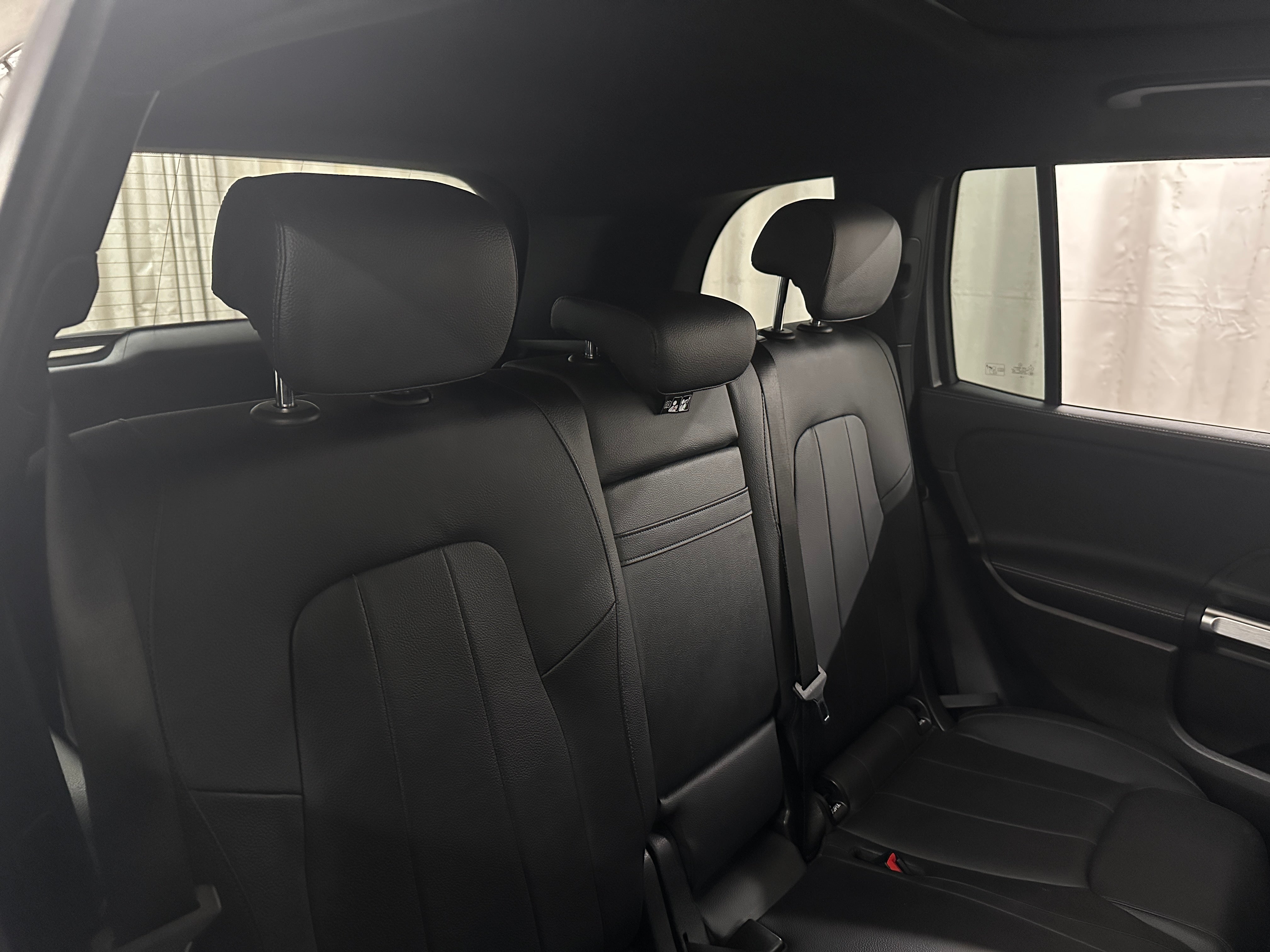 2020 Mercedes-Benz GLB 250 5
