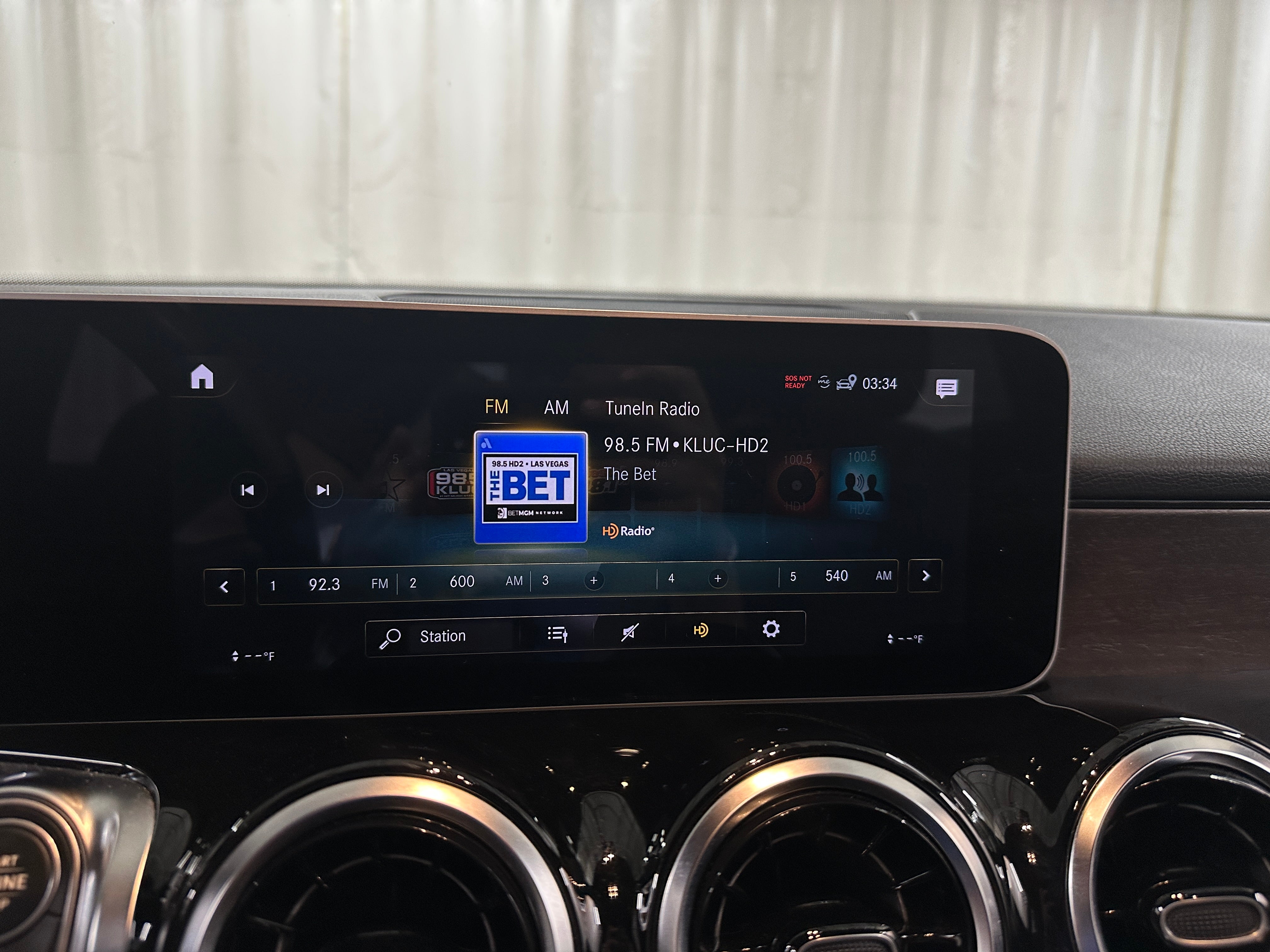 2020 Mercedes-Benz GLB 250 3