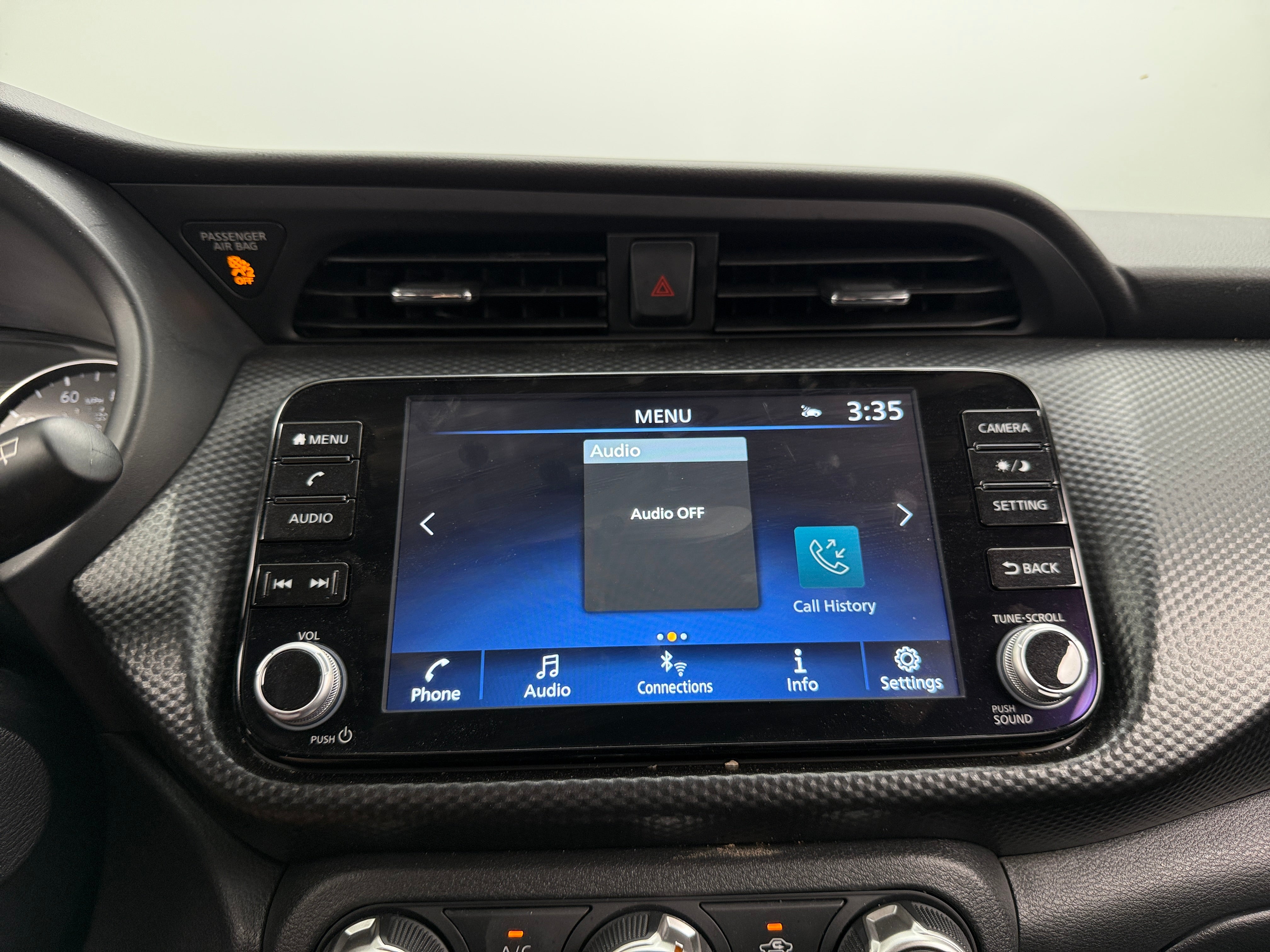 2024 Nissan Kicks SV 4