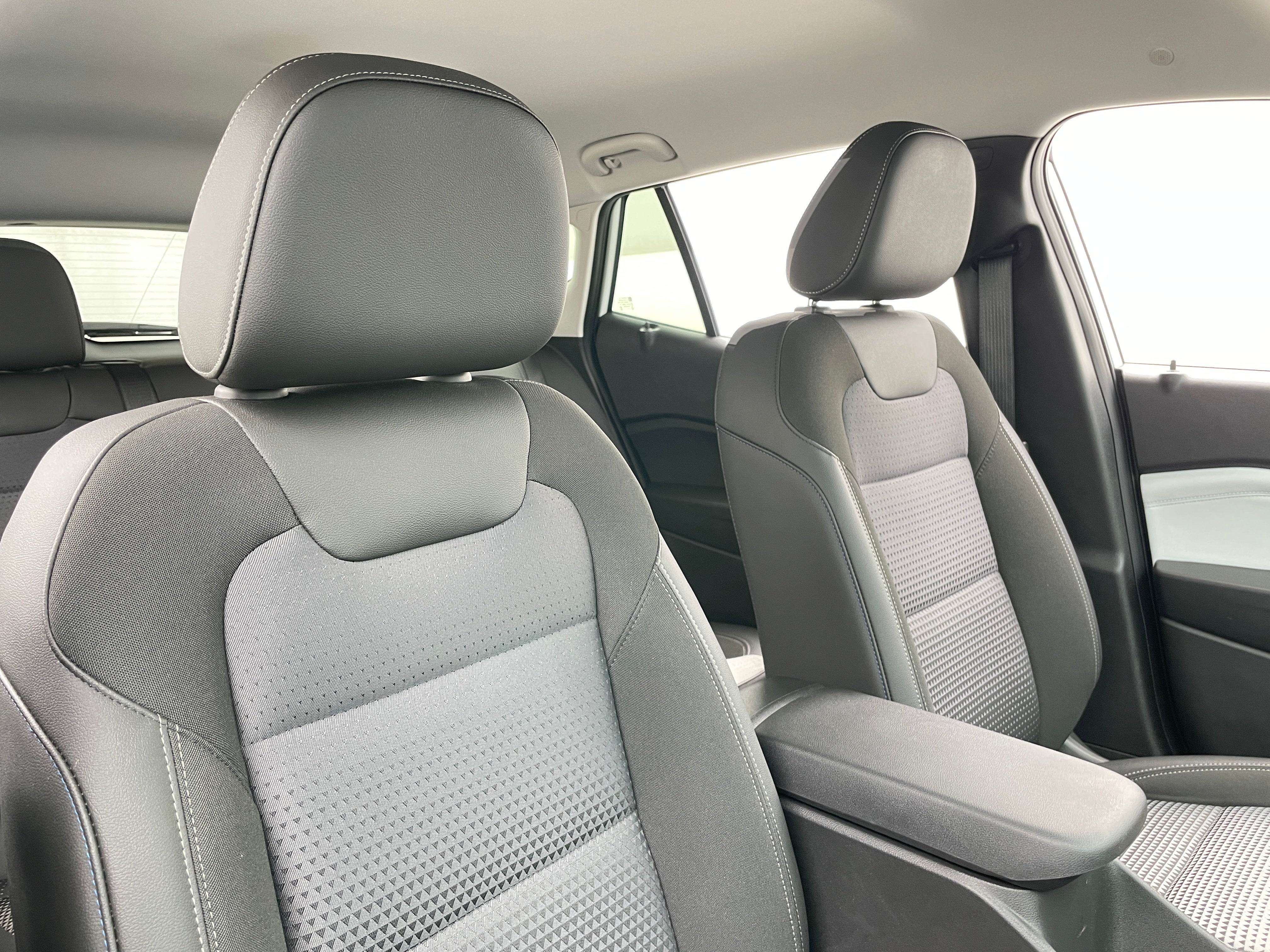 2024 Chevrolet Trax LT 2