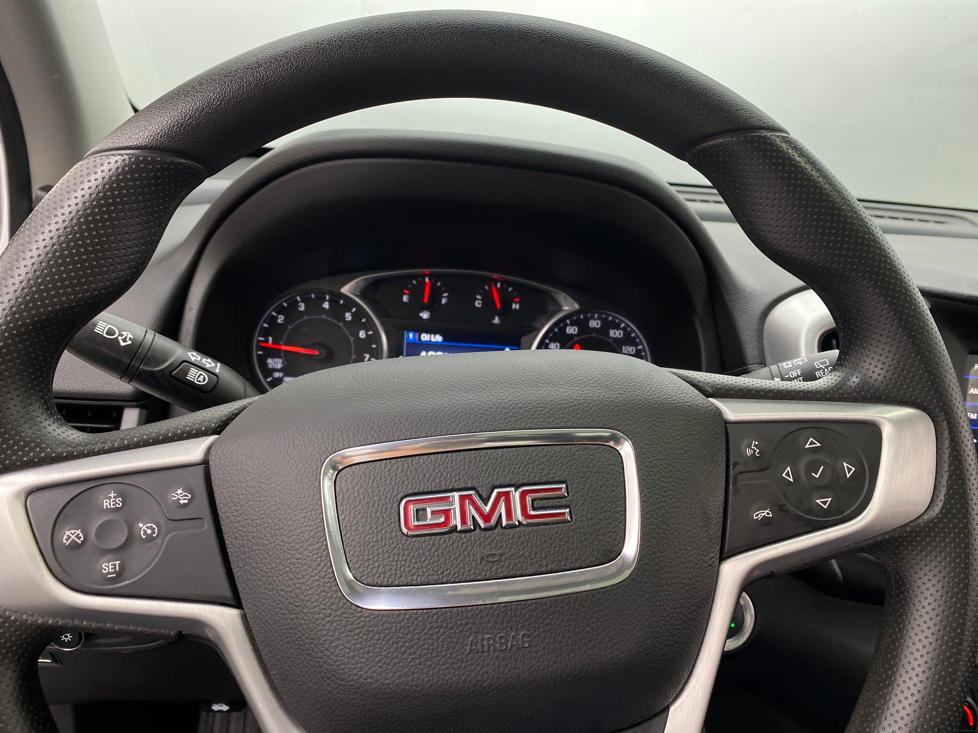 2022 GMC Terrain SLE 5