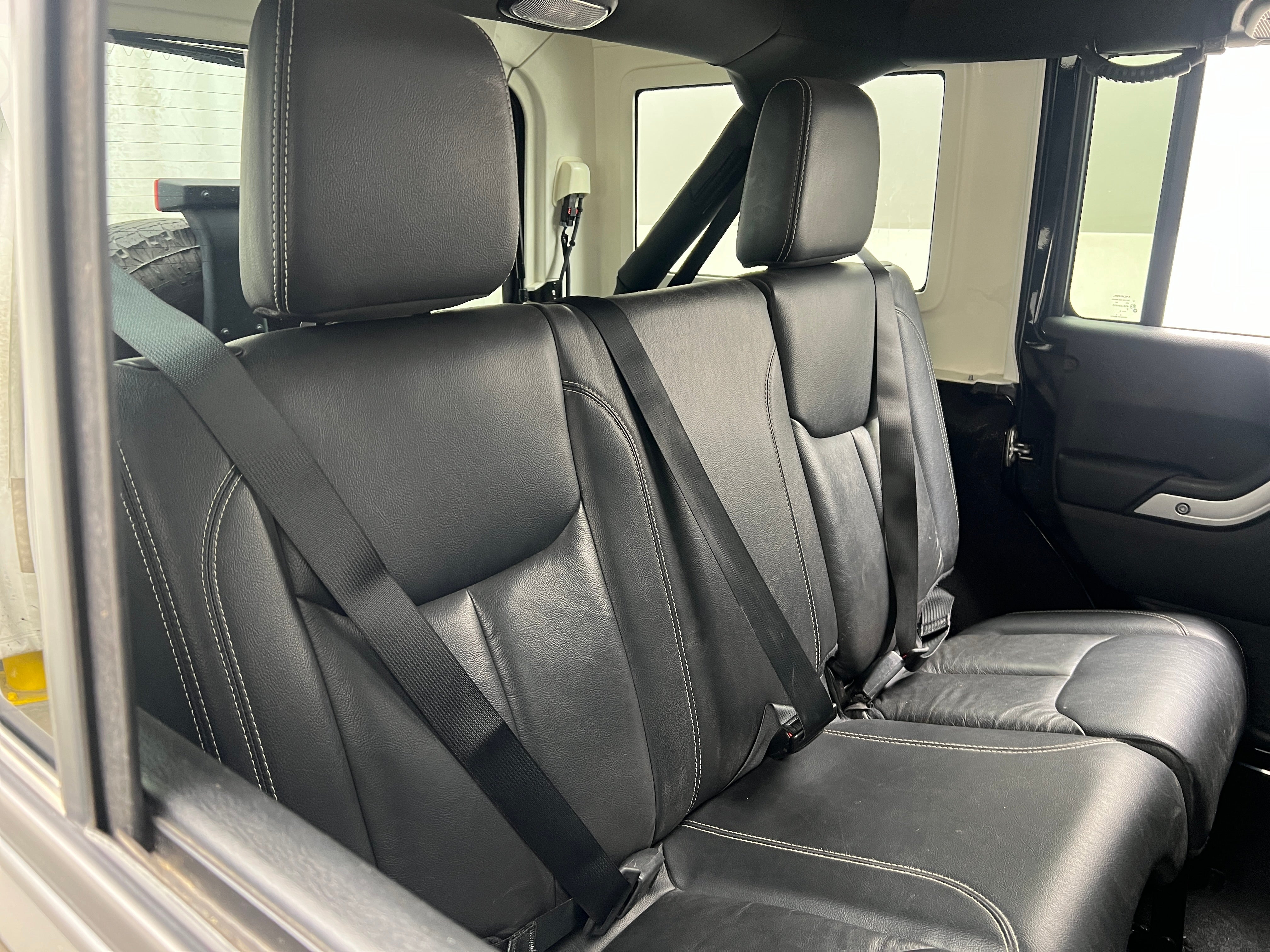 2016 Jeep Wrangler Unlimited Rubicon 5