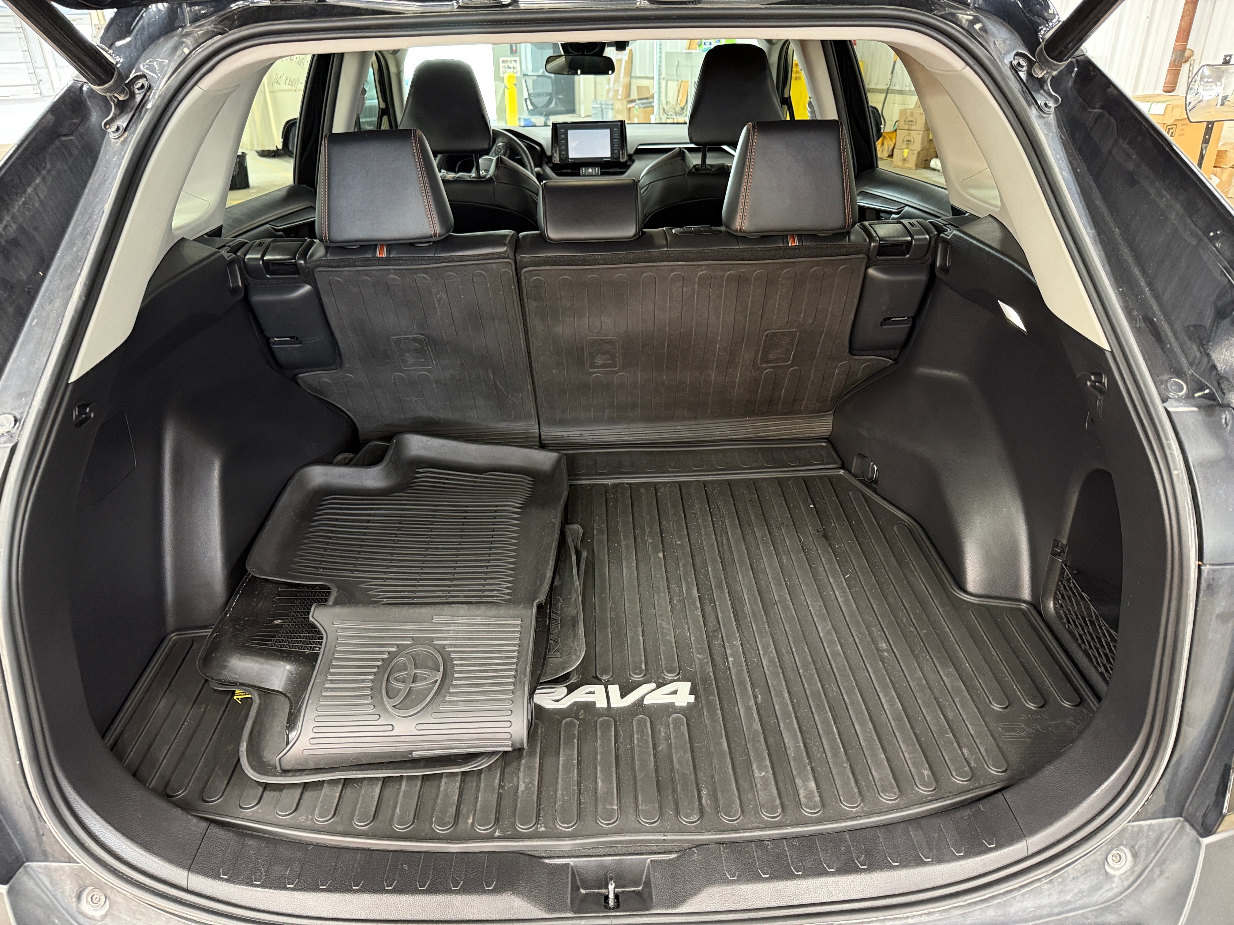 2022 Toyota RAV4 Adventure 6
