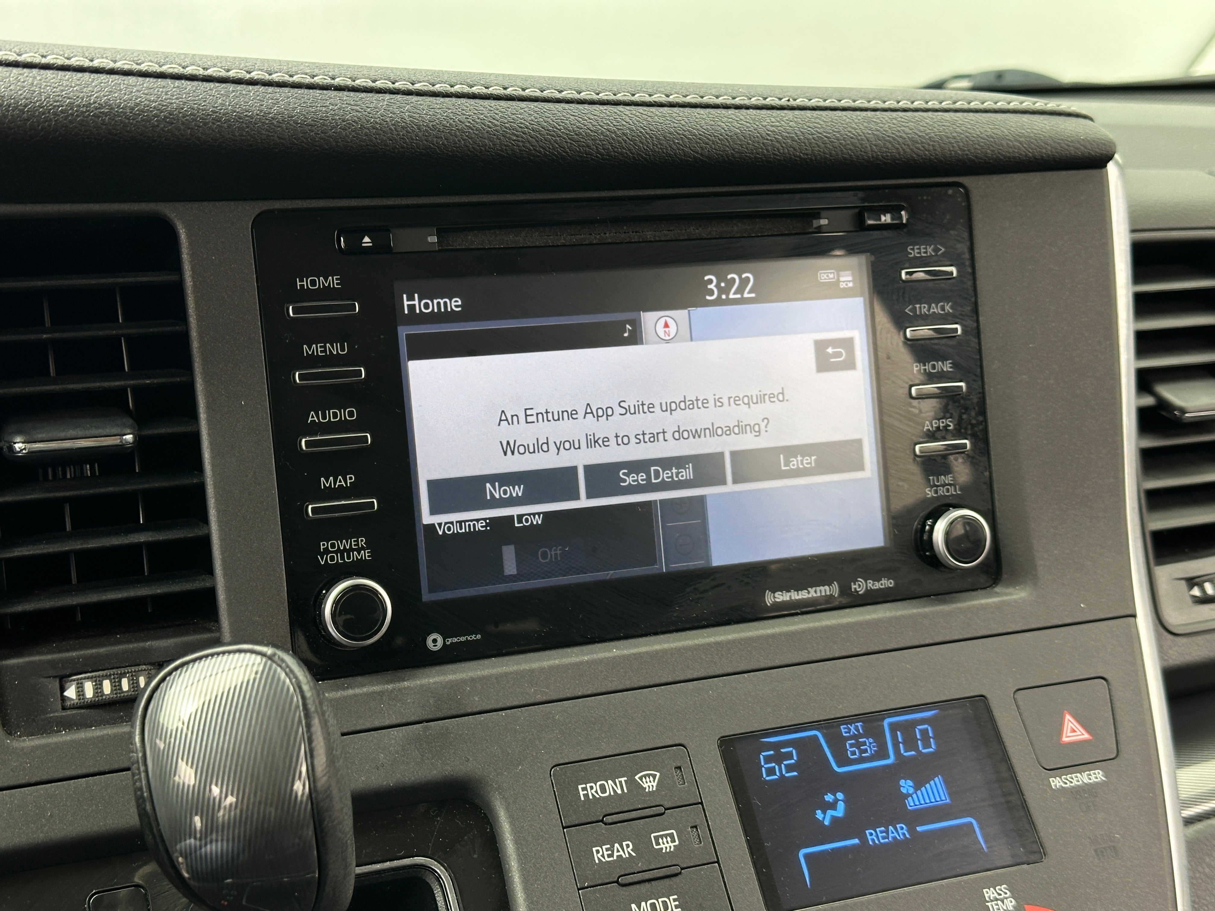 2018 Toyota Sienna SE Premium 3