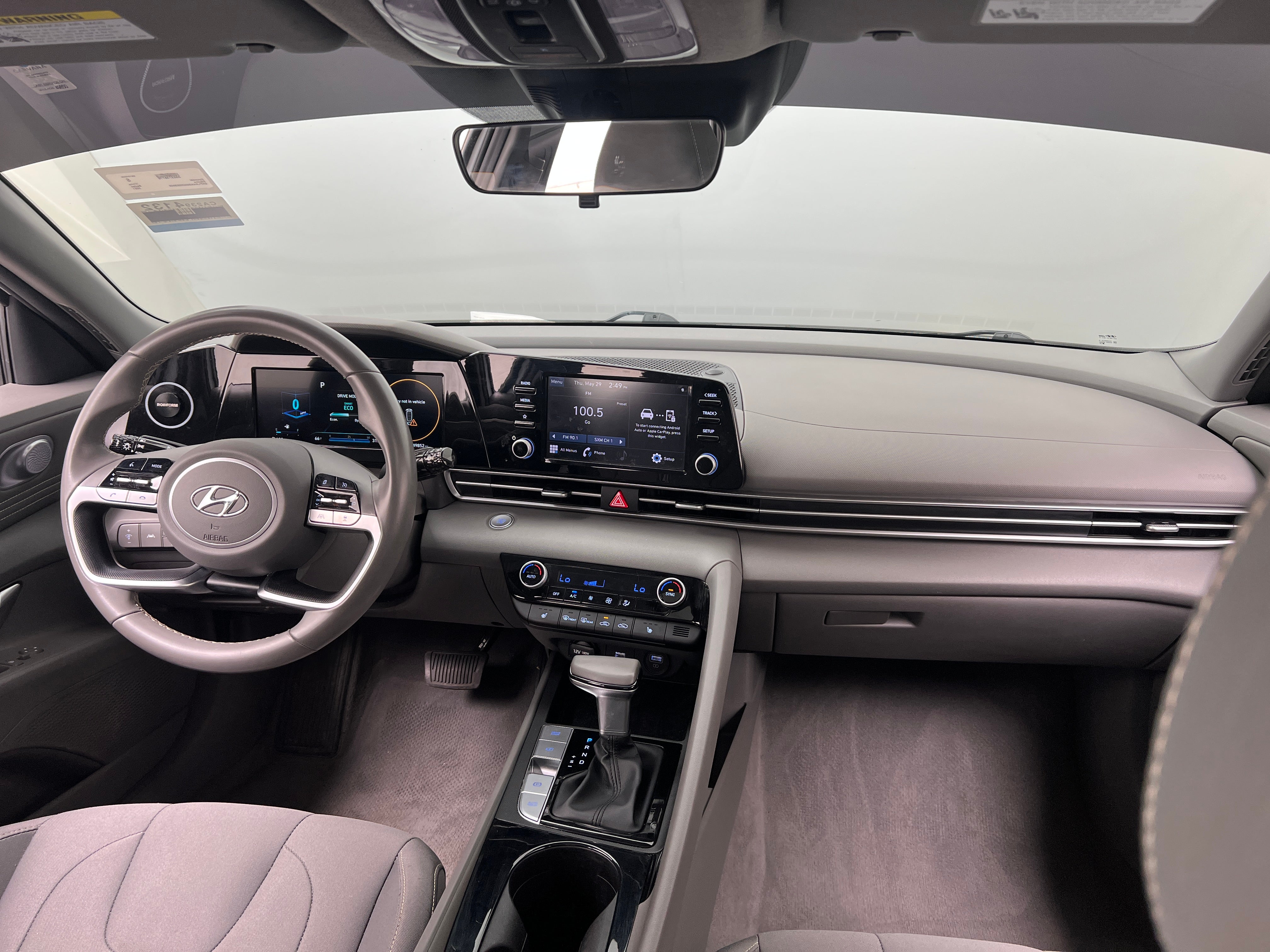 2021 Hyundai Elantra SEL 3