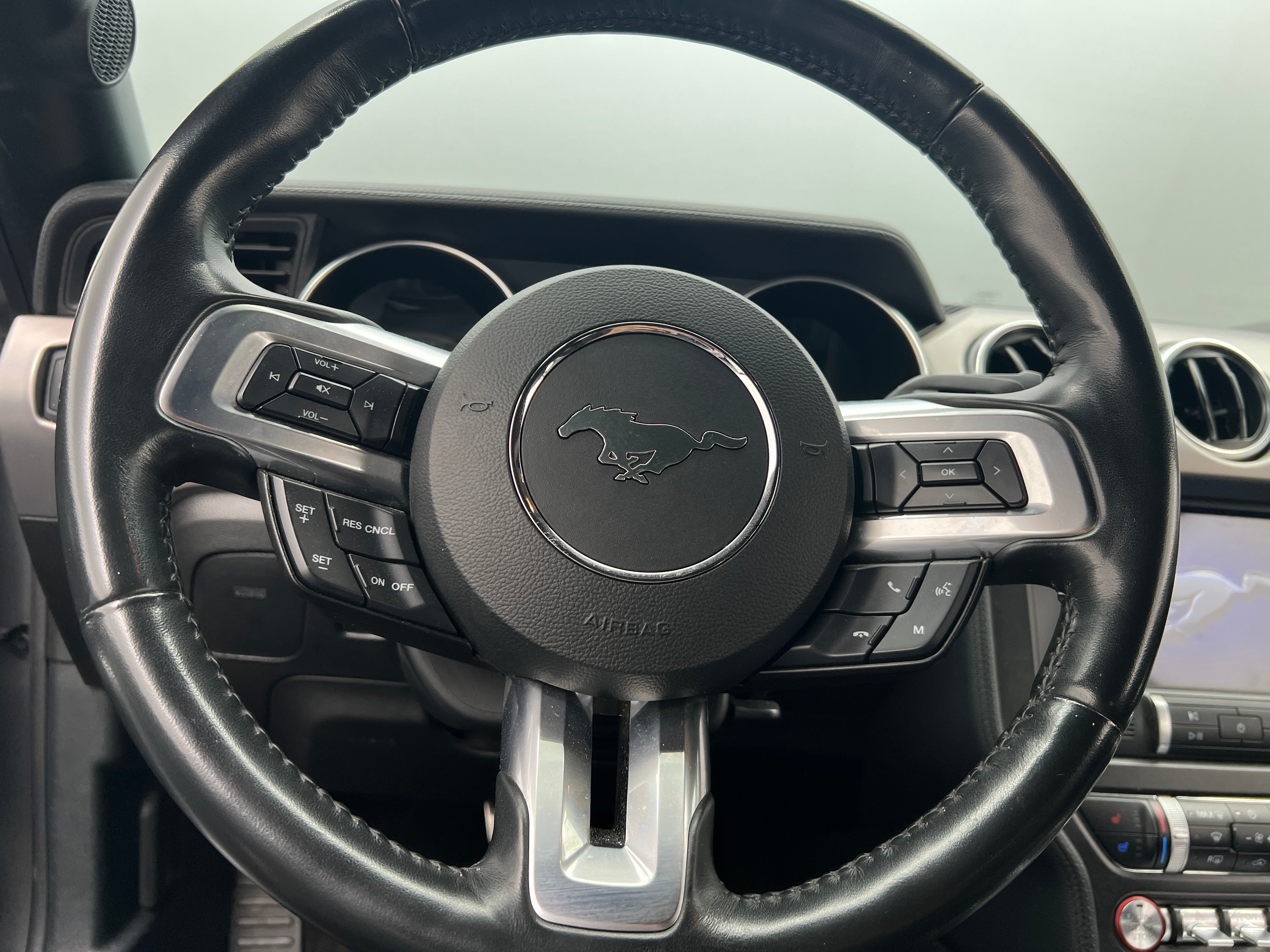 2023 Ford Mustang  5