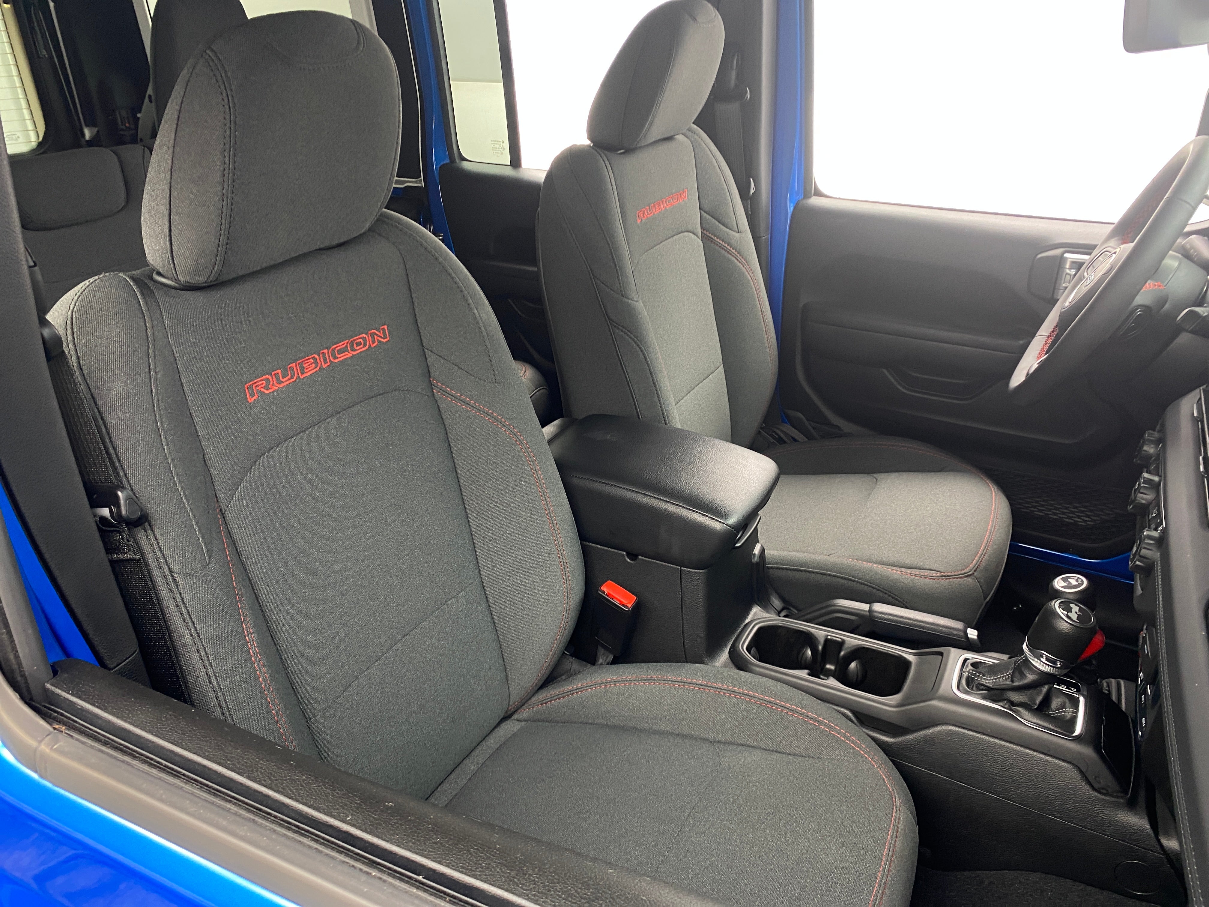 2024 Jeep Wrangler Rubicon 2