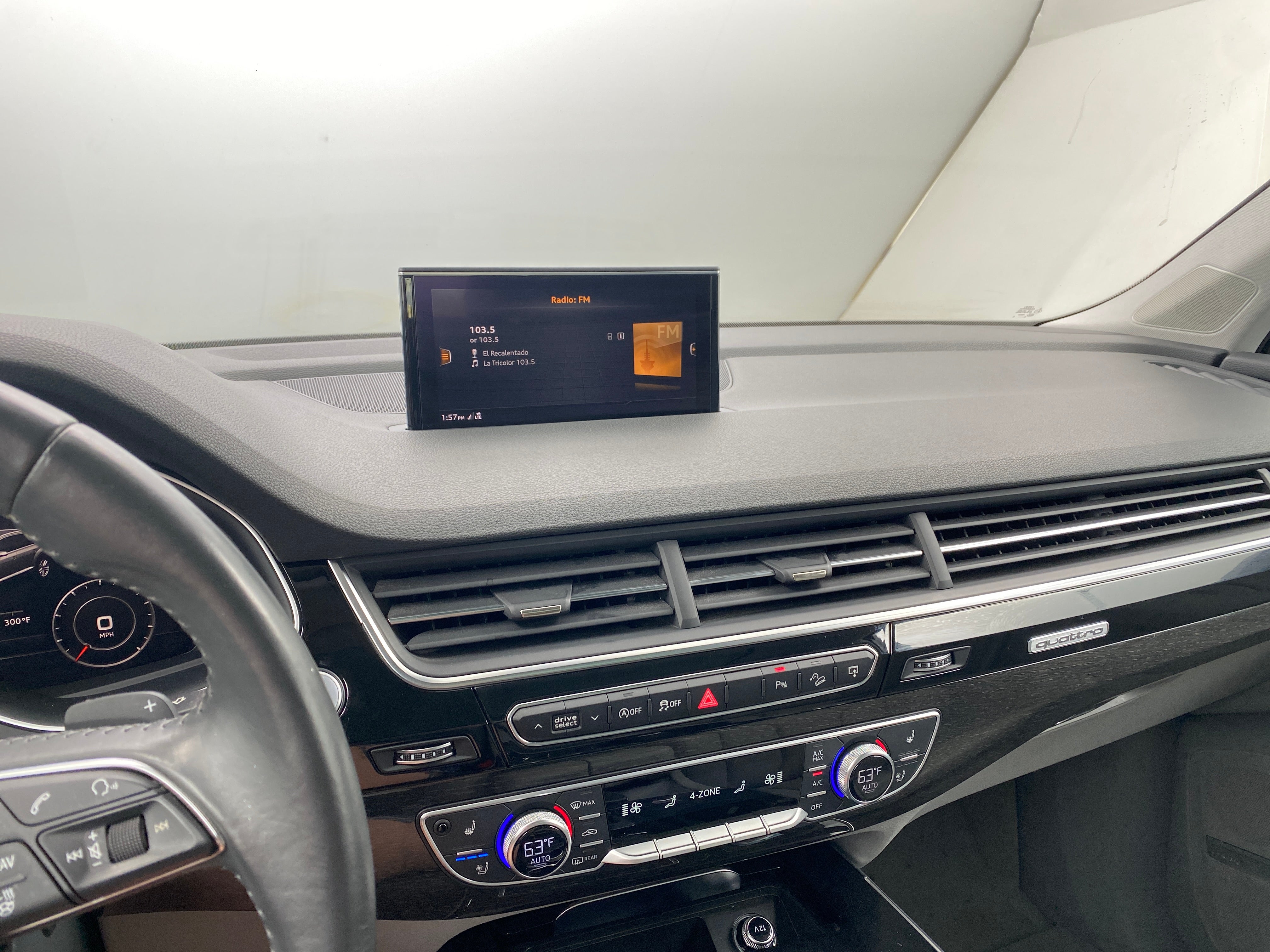 2017 Audi Q7 Prestige 3