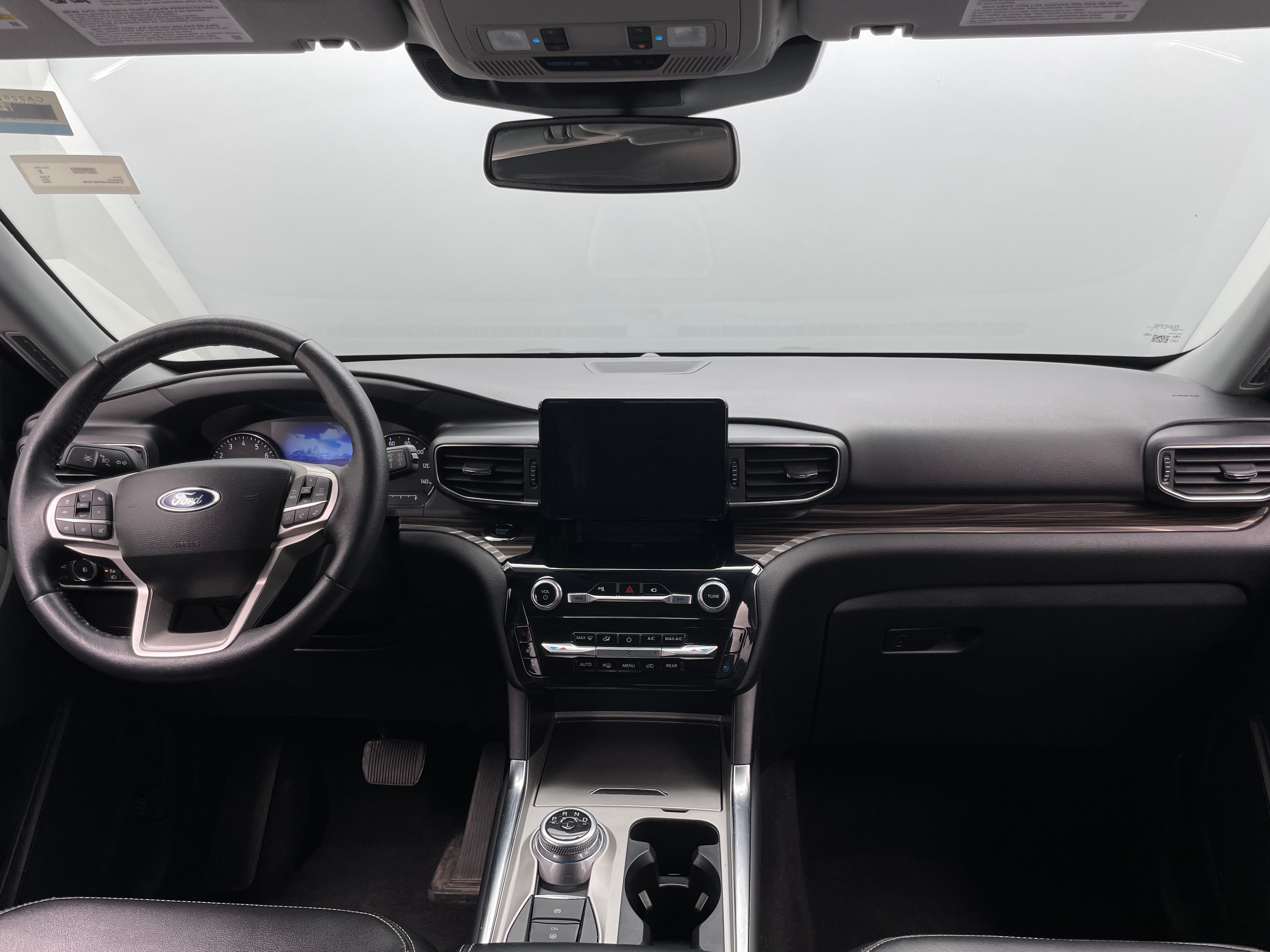 2023 Ford Explorer Limited 2
