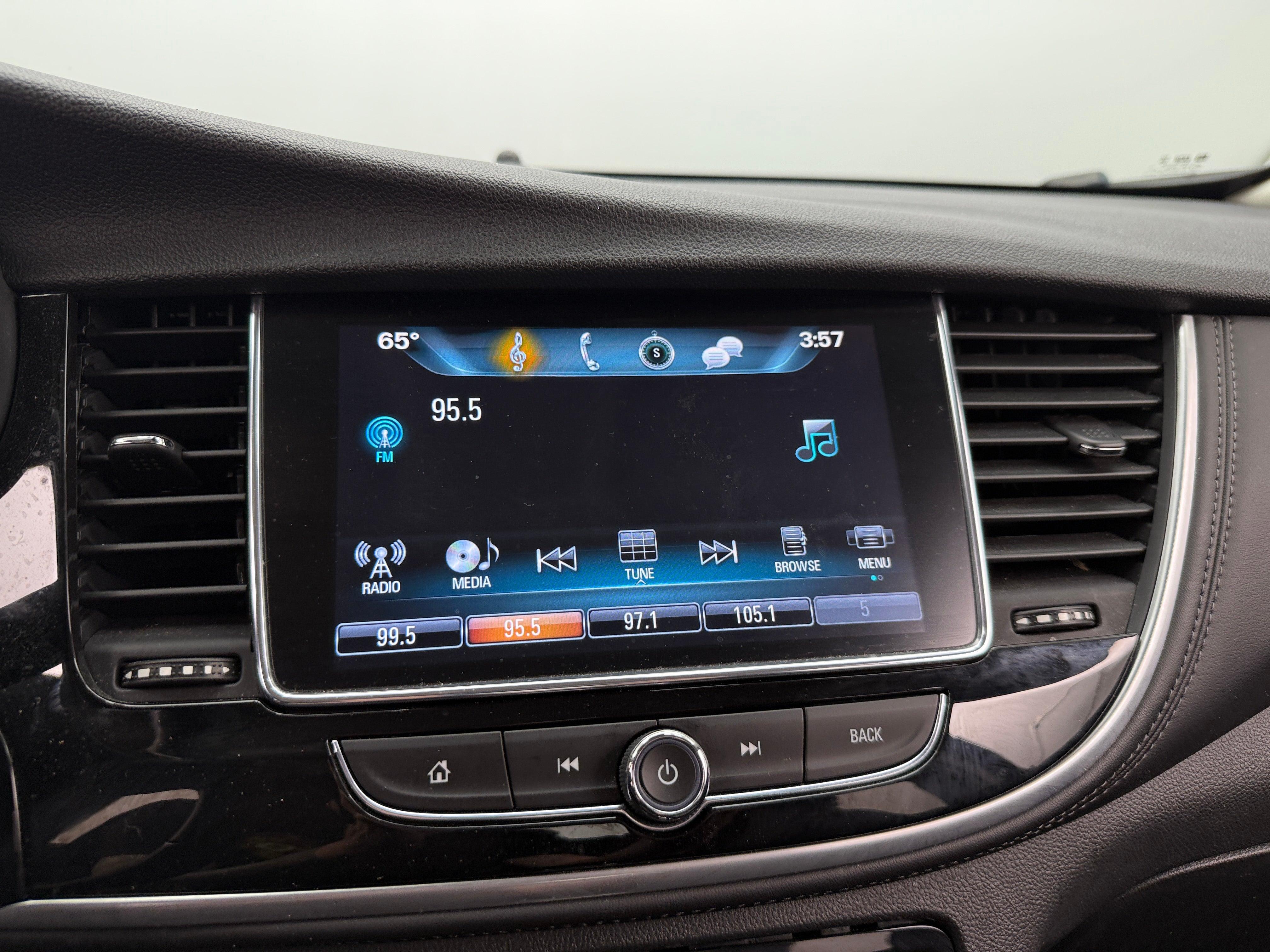 2021 Buick Encore Preferred 3