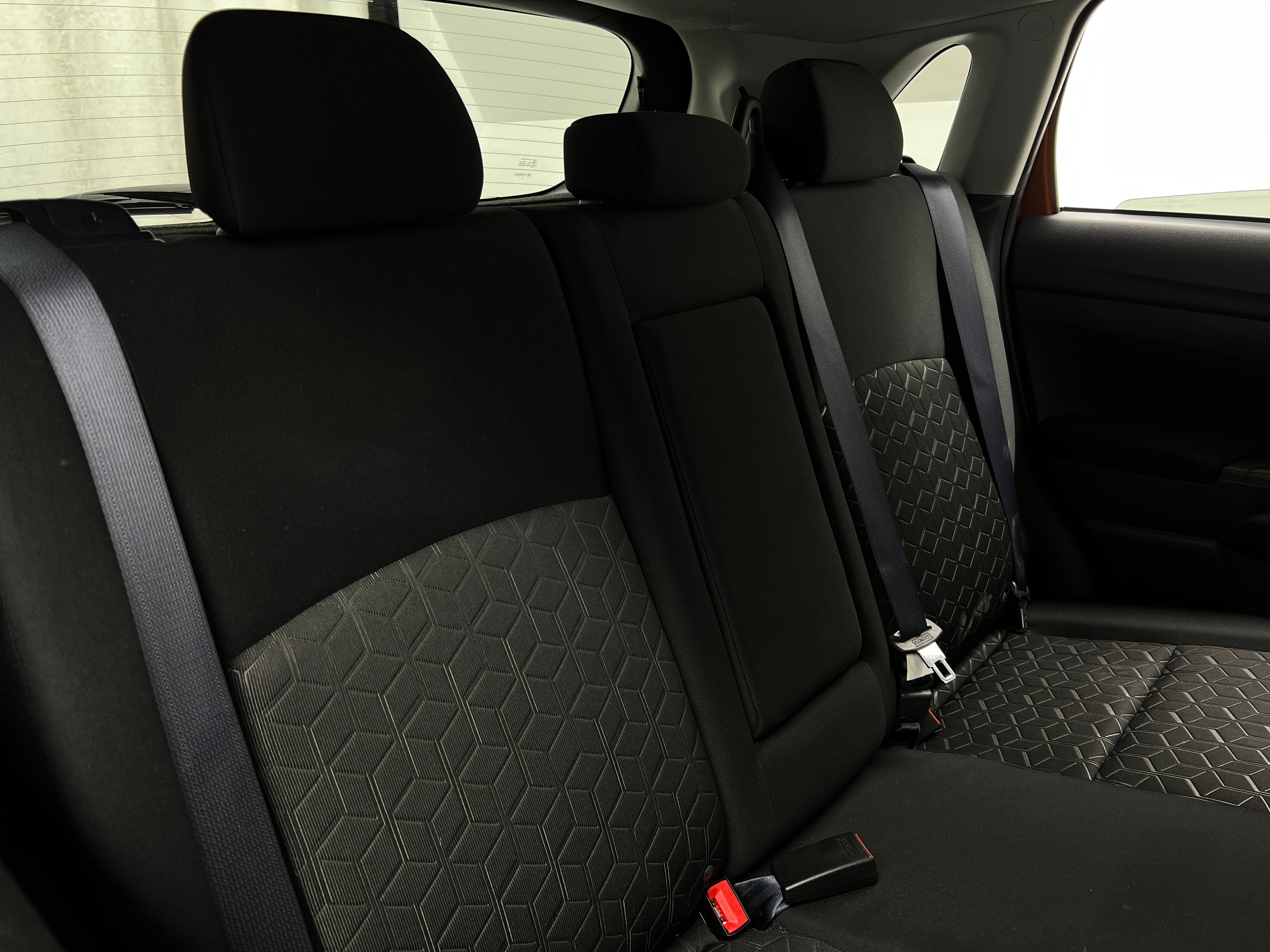 2023 Mitsubishi Outlander Sport ES 6