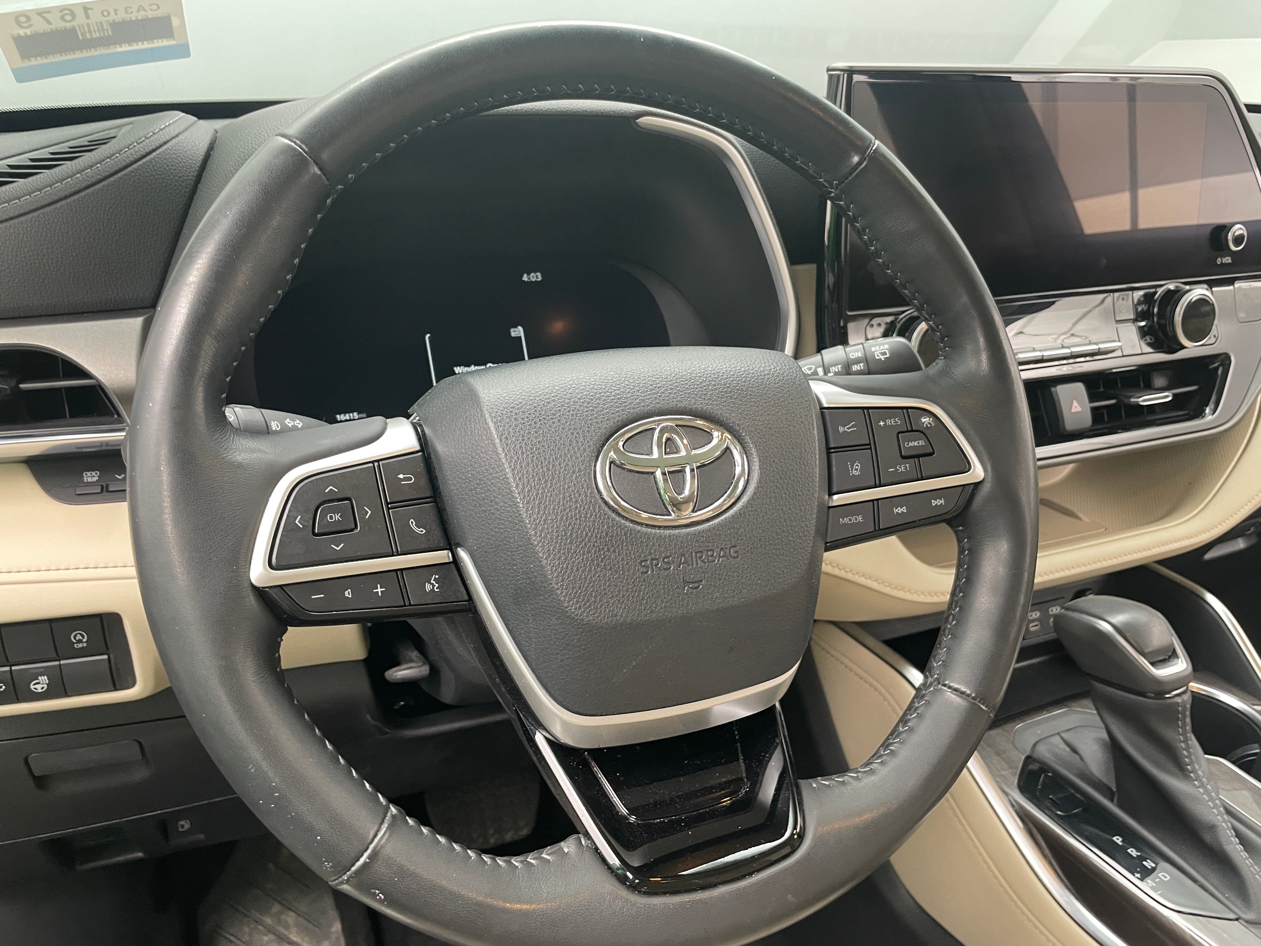 2023 Toyota Highlander Limited 4