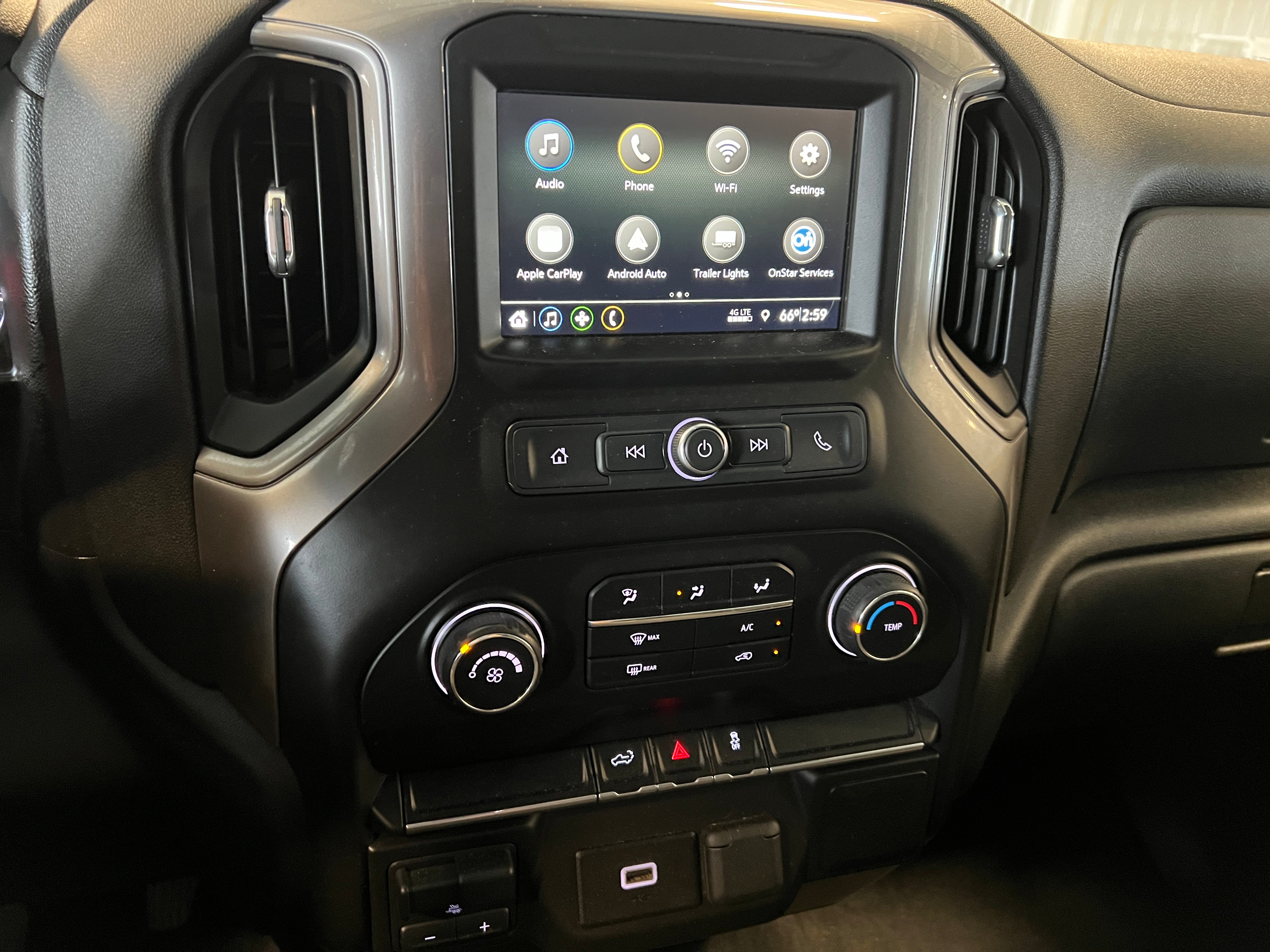 2019 Chevrolet Silverado 1500 Custom 4