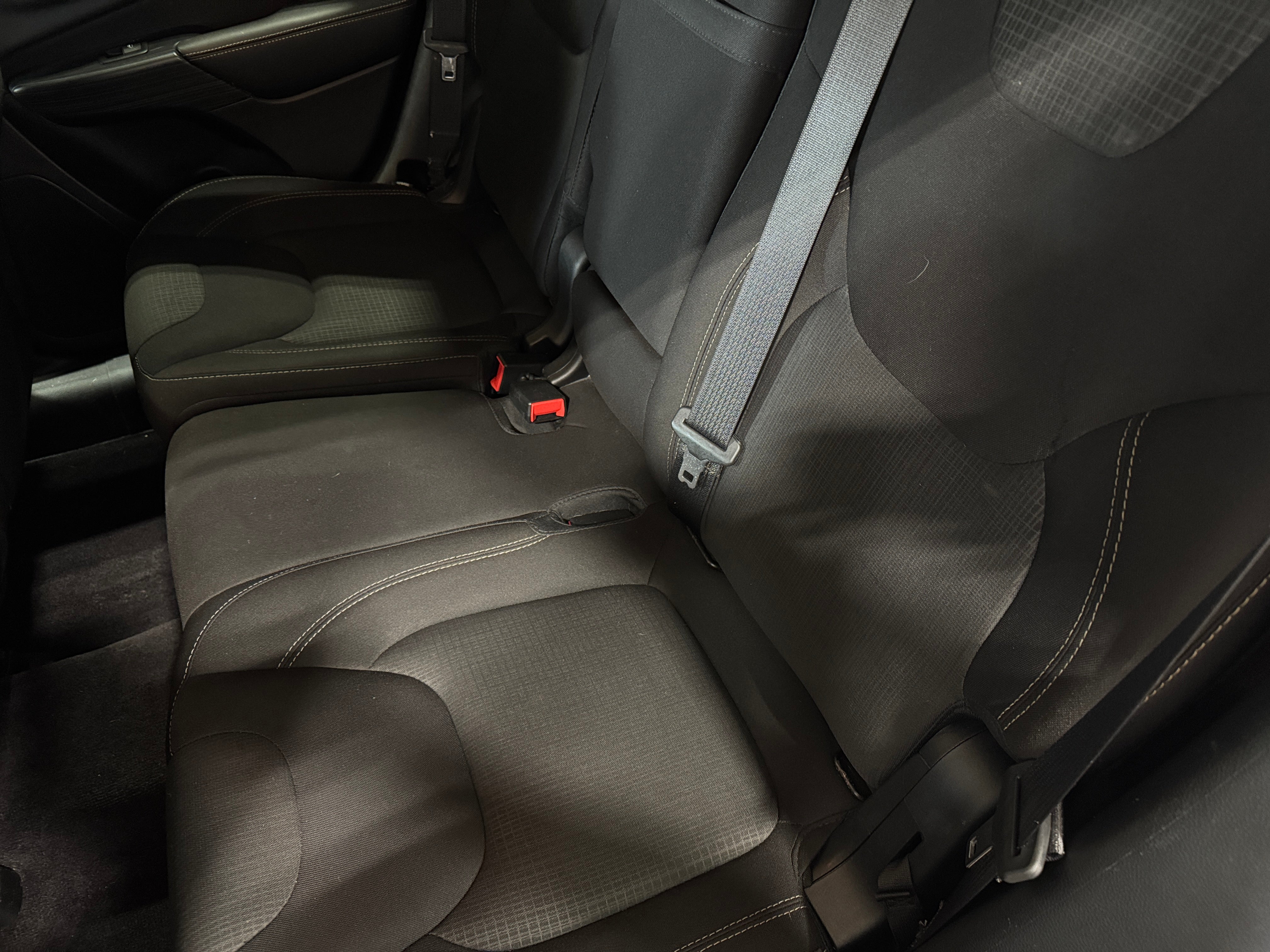 2016 Jeep Cherokee Altitude 6