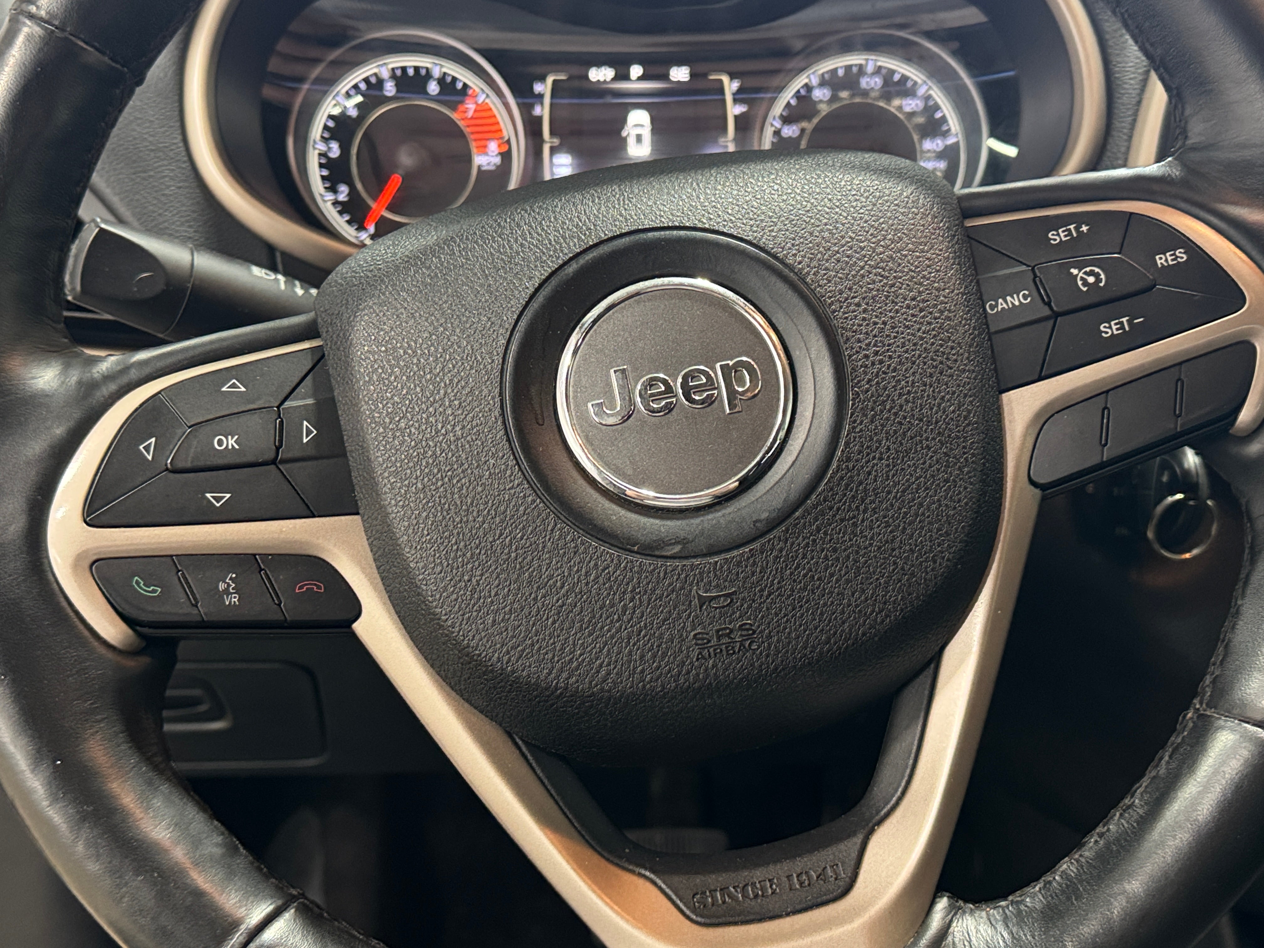 2016 Jeep Cherokee Altitude 5