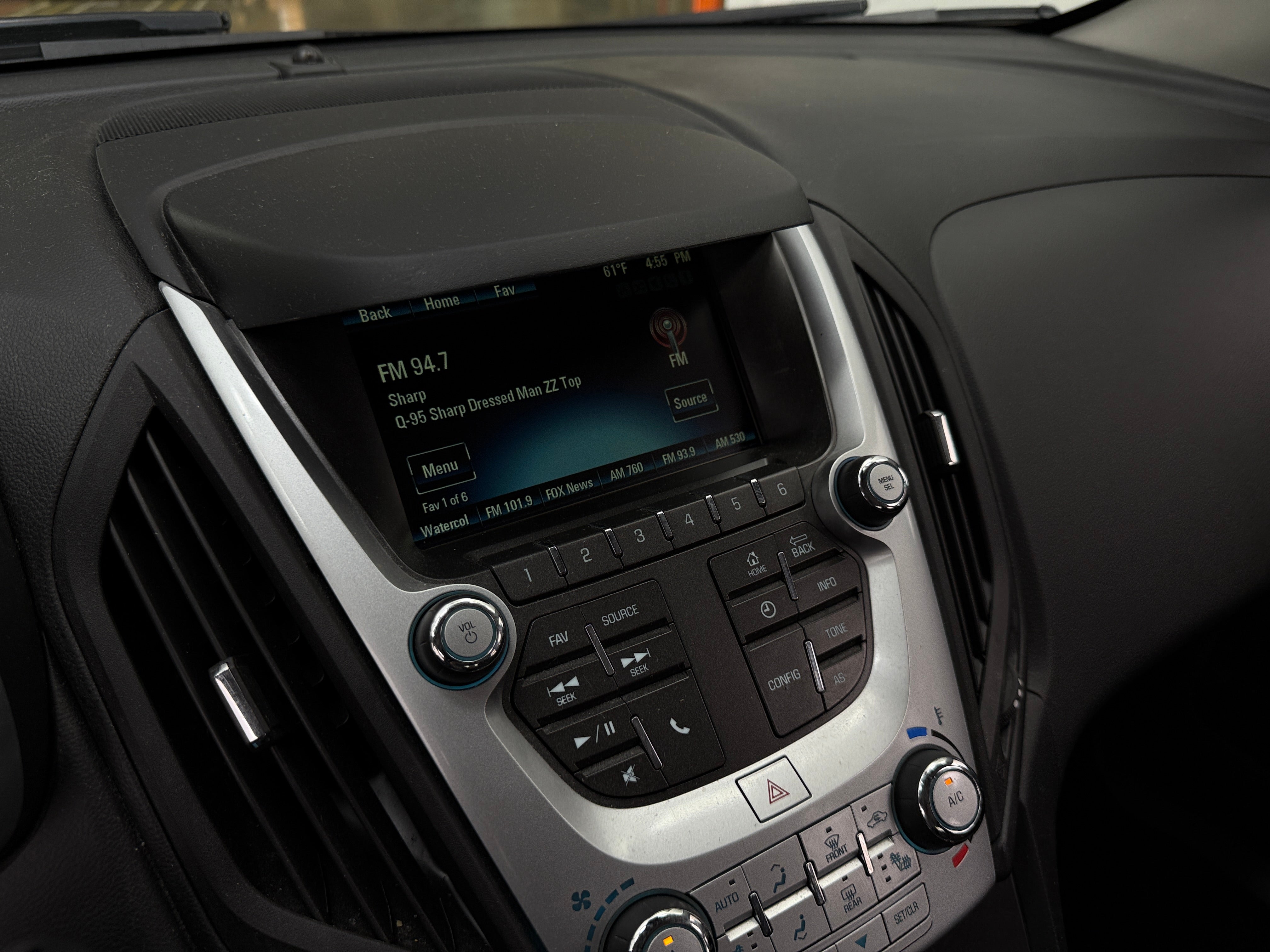 2017 Chevrolet Equinox LT 4